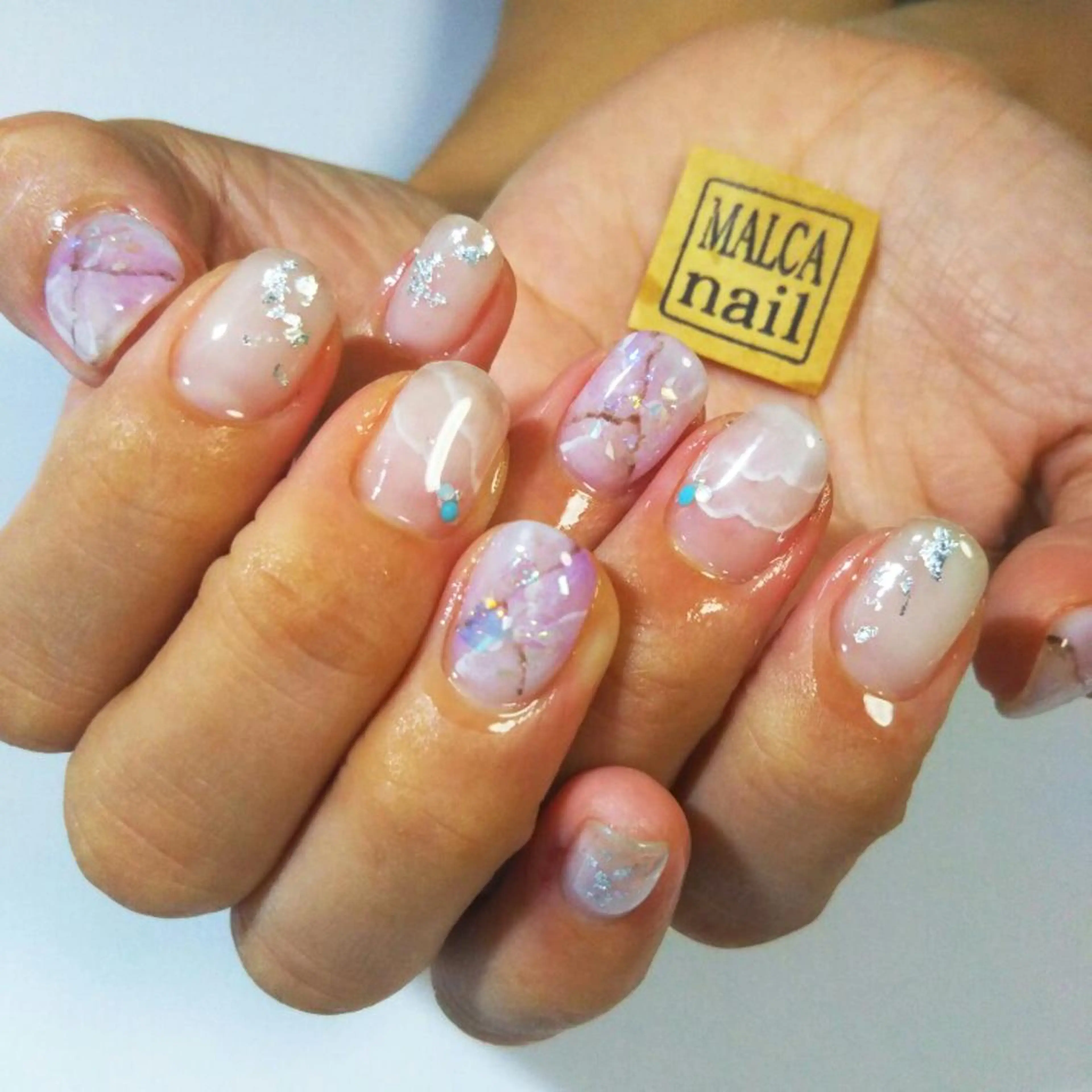 ネイル 荒木 莉奈のネイルデザイン