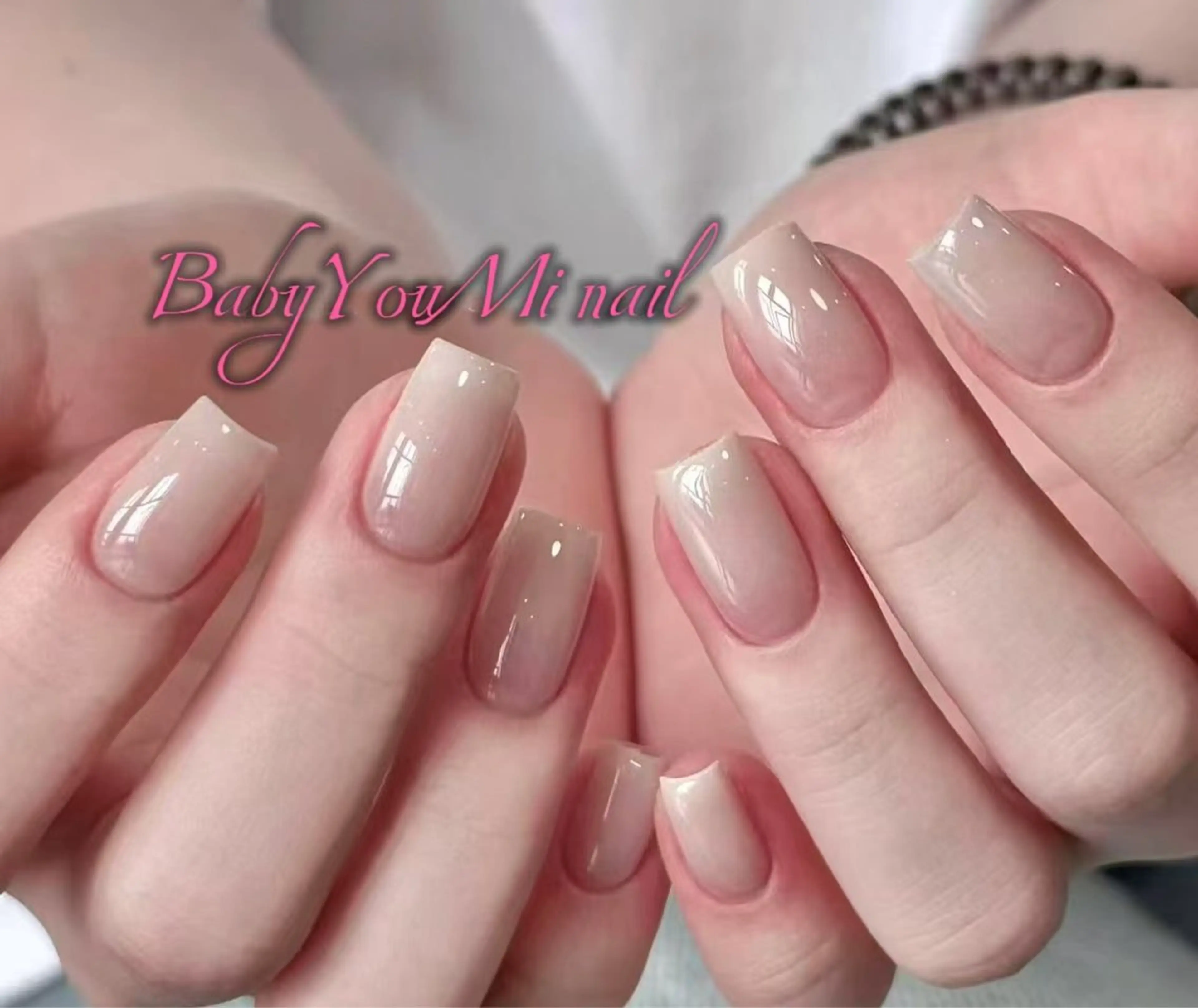 ネイル オーロラネイル 成人式 フットネイル フレンチネイル ジェルネイル ハンドネイル ハンドケア BabyYouMi nailのネイルデザイン