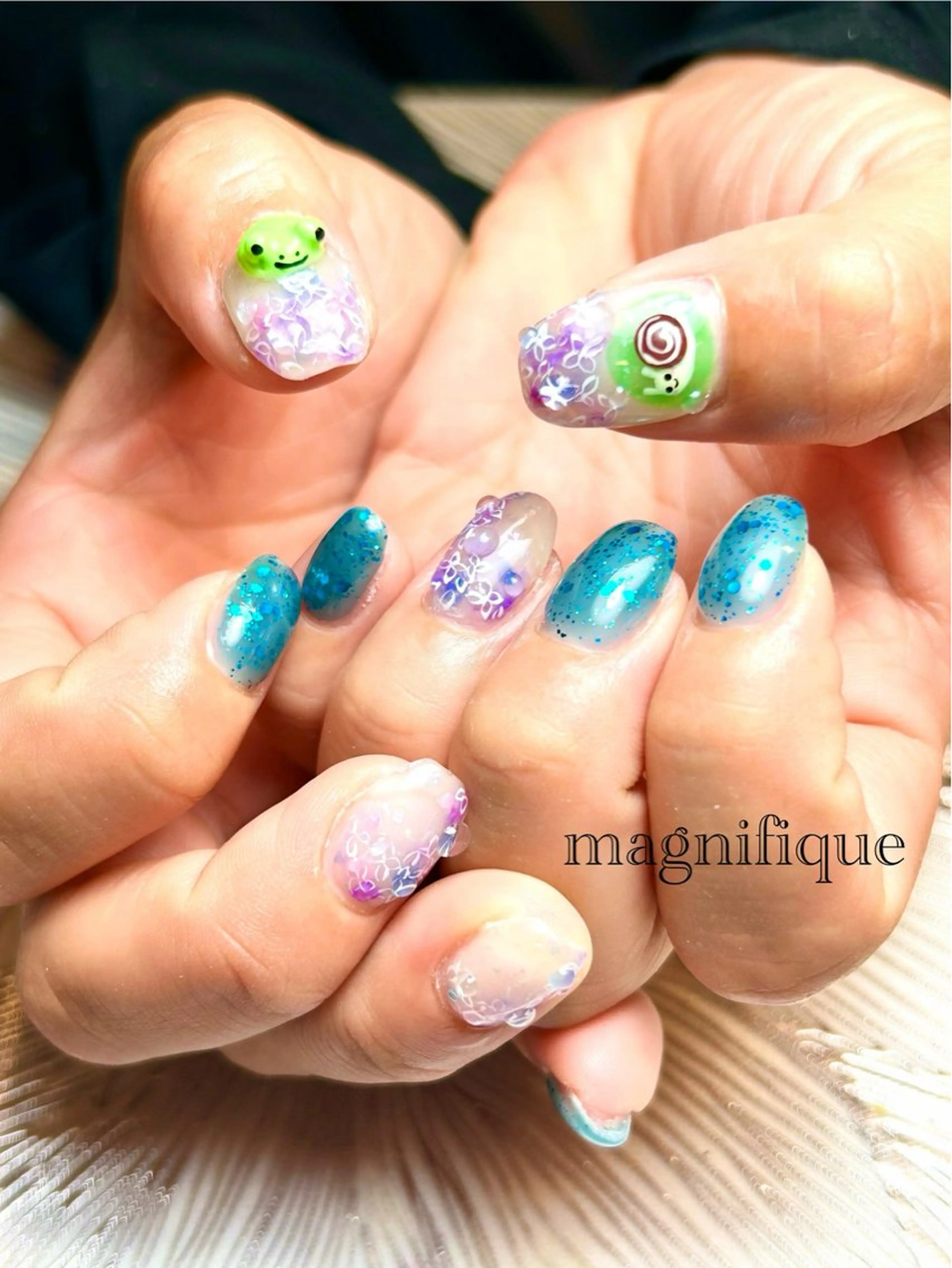ネイル アートネイル ロングネイル ショートネイル ハンドネイル プライベートサロン マニフィークのネイルデザイン