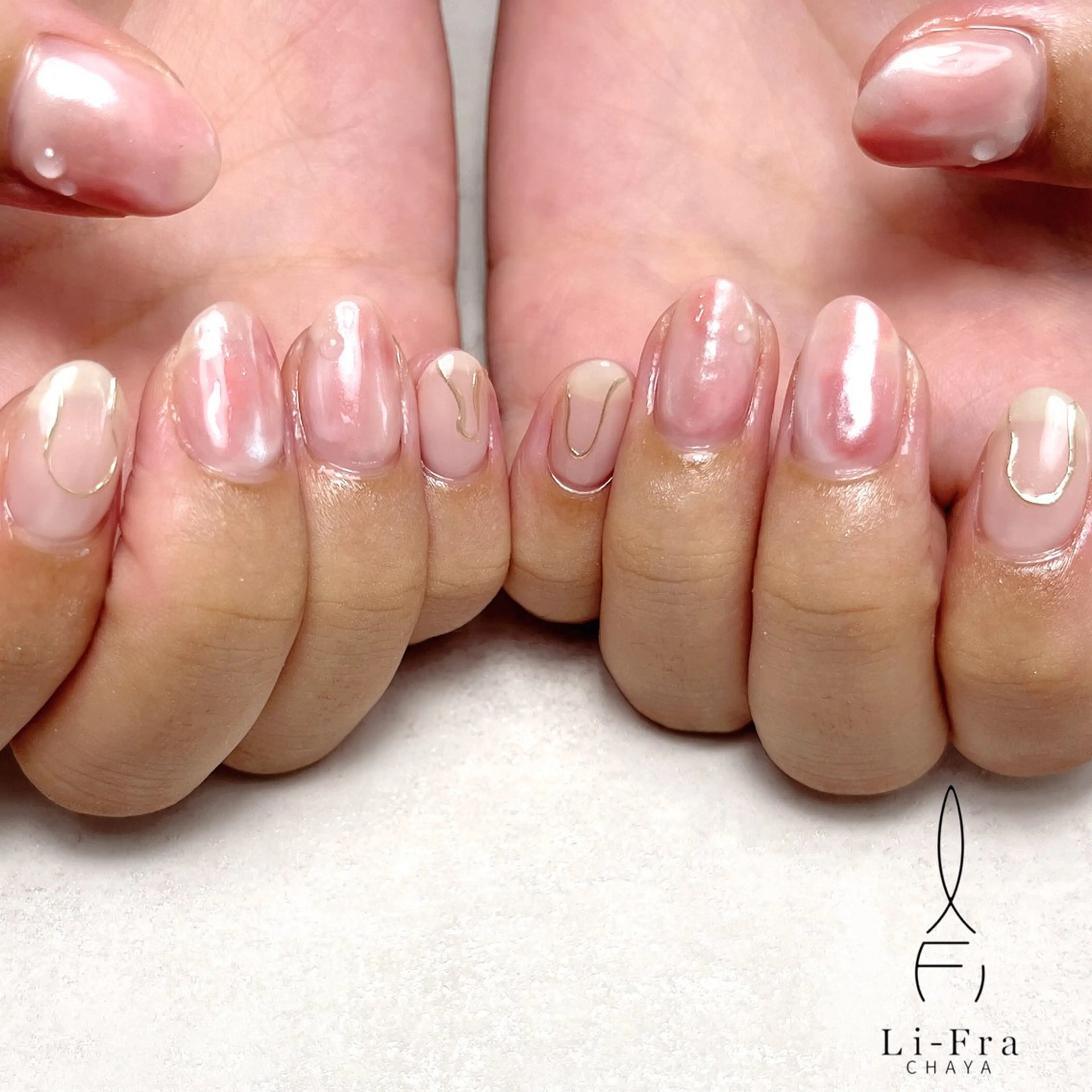 ネイル ニュアンスネイル ハンドネイル フットネイル Li-Fra JINNOのネイルデザイン