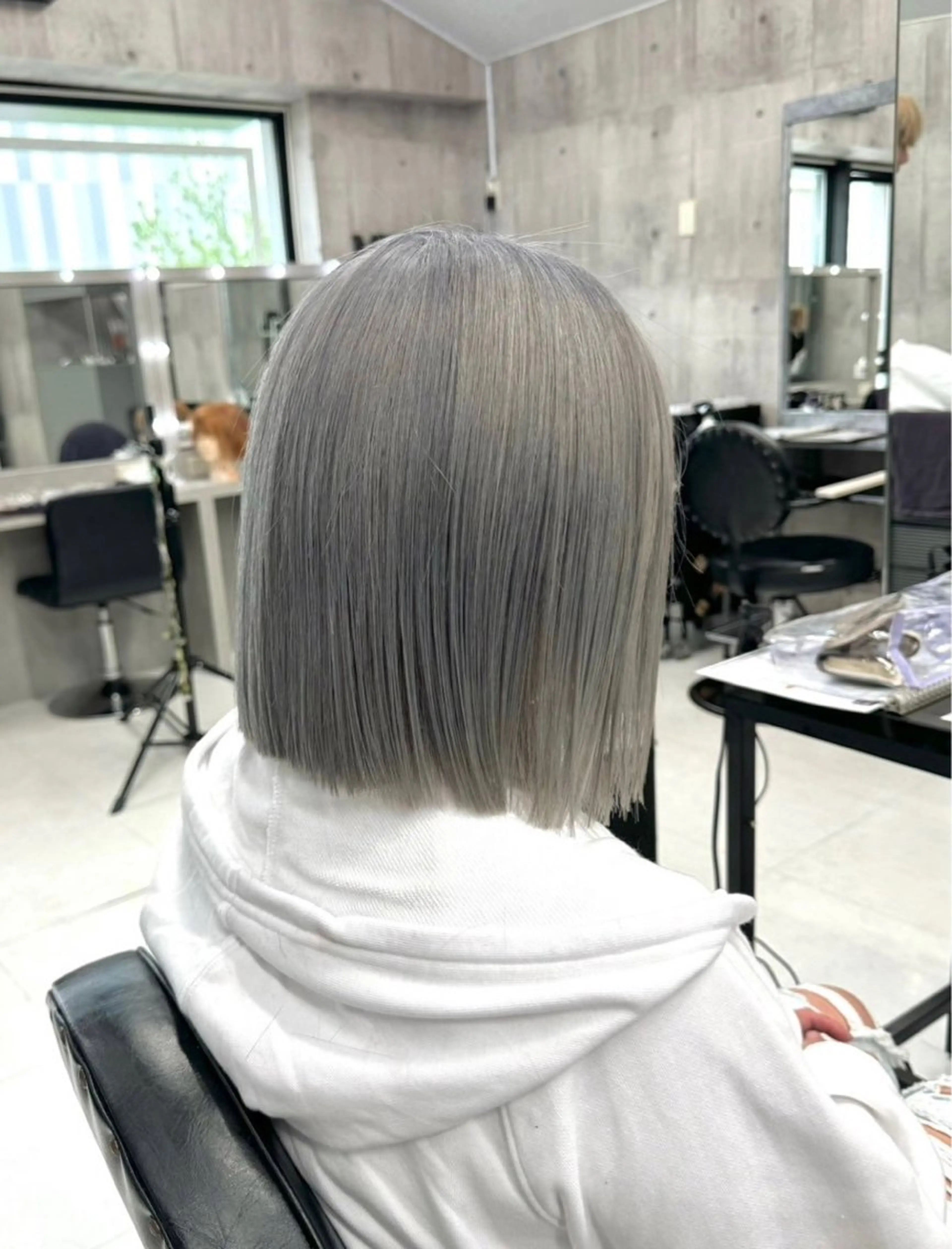 ショート カラー ヘアアレンジ ヘアカラー 🌈【🎀ヘアデザイ ナー🎀】✨ノン✨のヘアスタイル