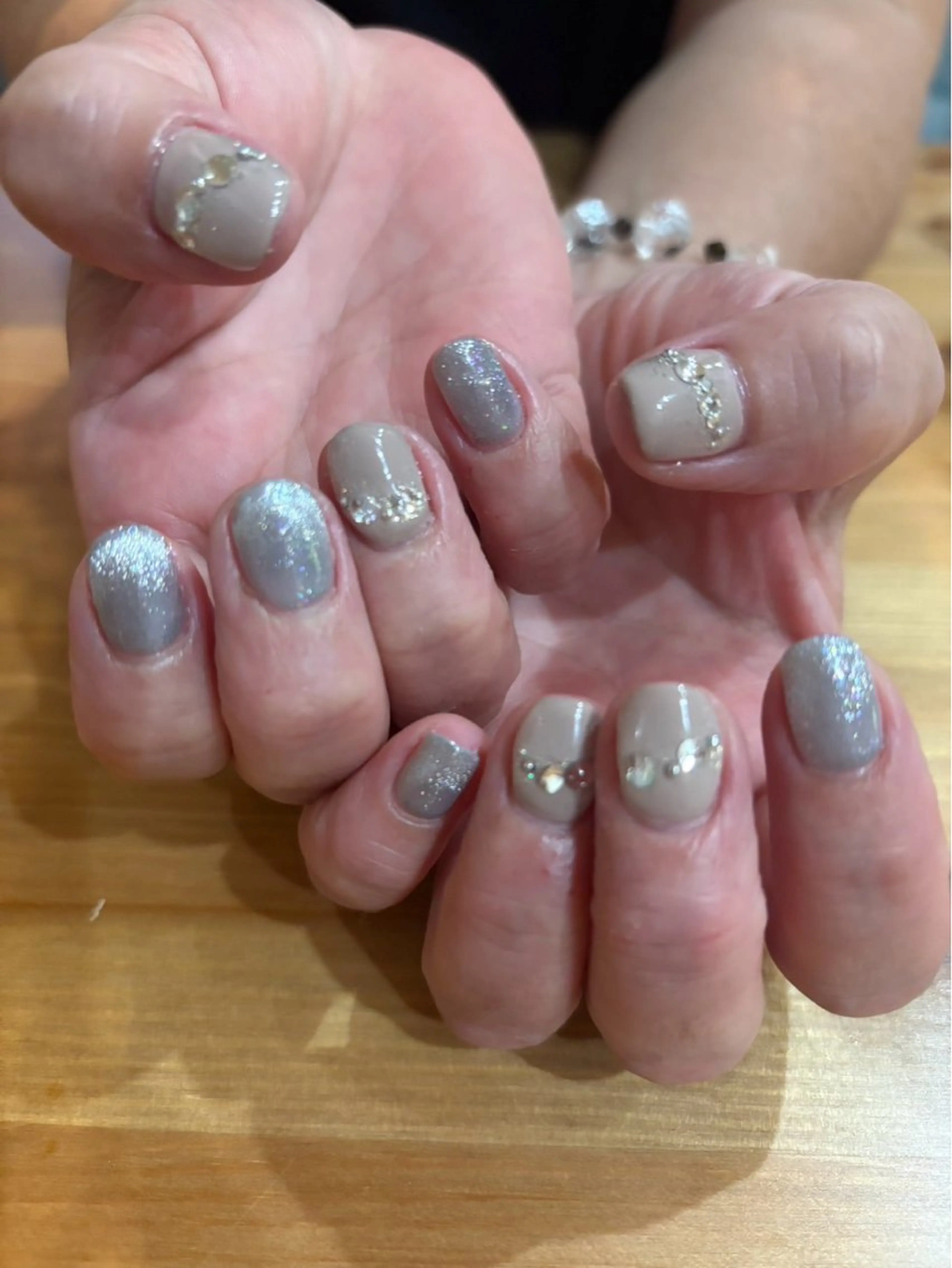 ネイル フレンチネイル マグネットネイル マグネットフレンチ シンプルネイル ストーンネイル kira-la キララ･:*..のネイルデザイン