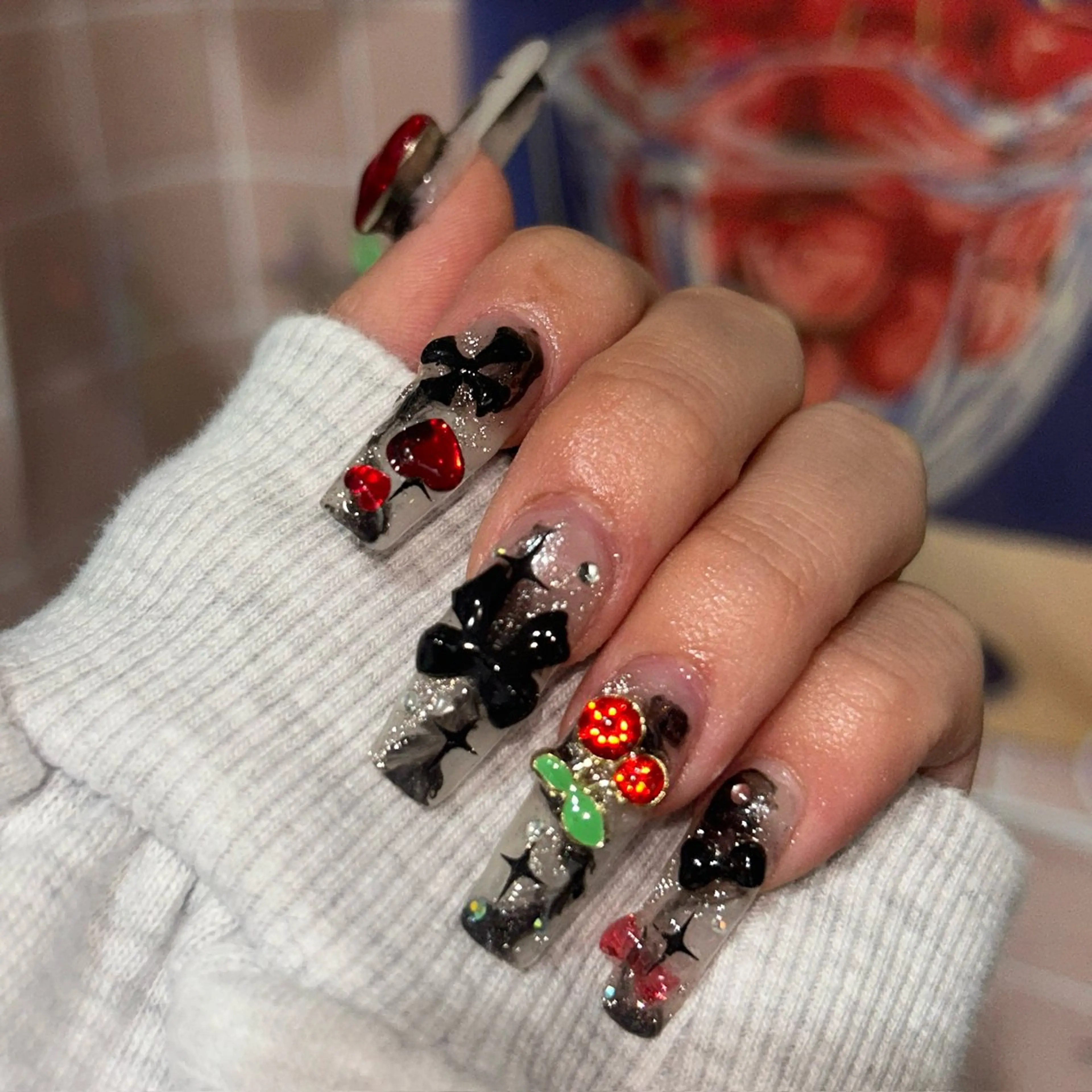 ネイル MODA MANAMIᵕ̈のネイルデザイン