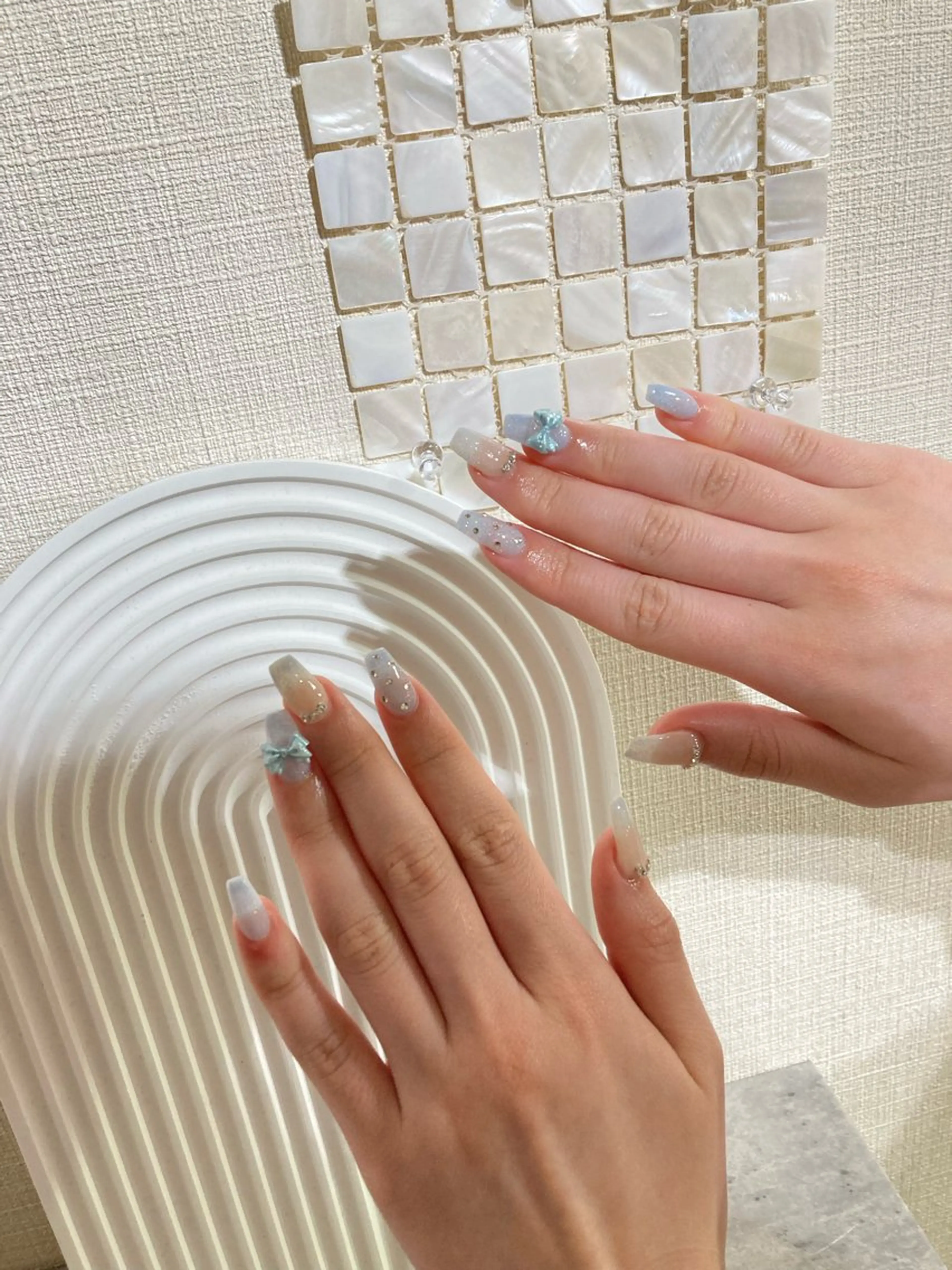 ネイル アートネイル 韓国ネイル マットネイル ミラーネイル ニュアンスネイル 🎀 D.d _nailのネイルデザイン