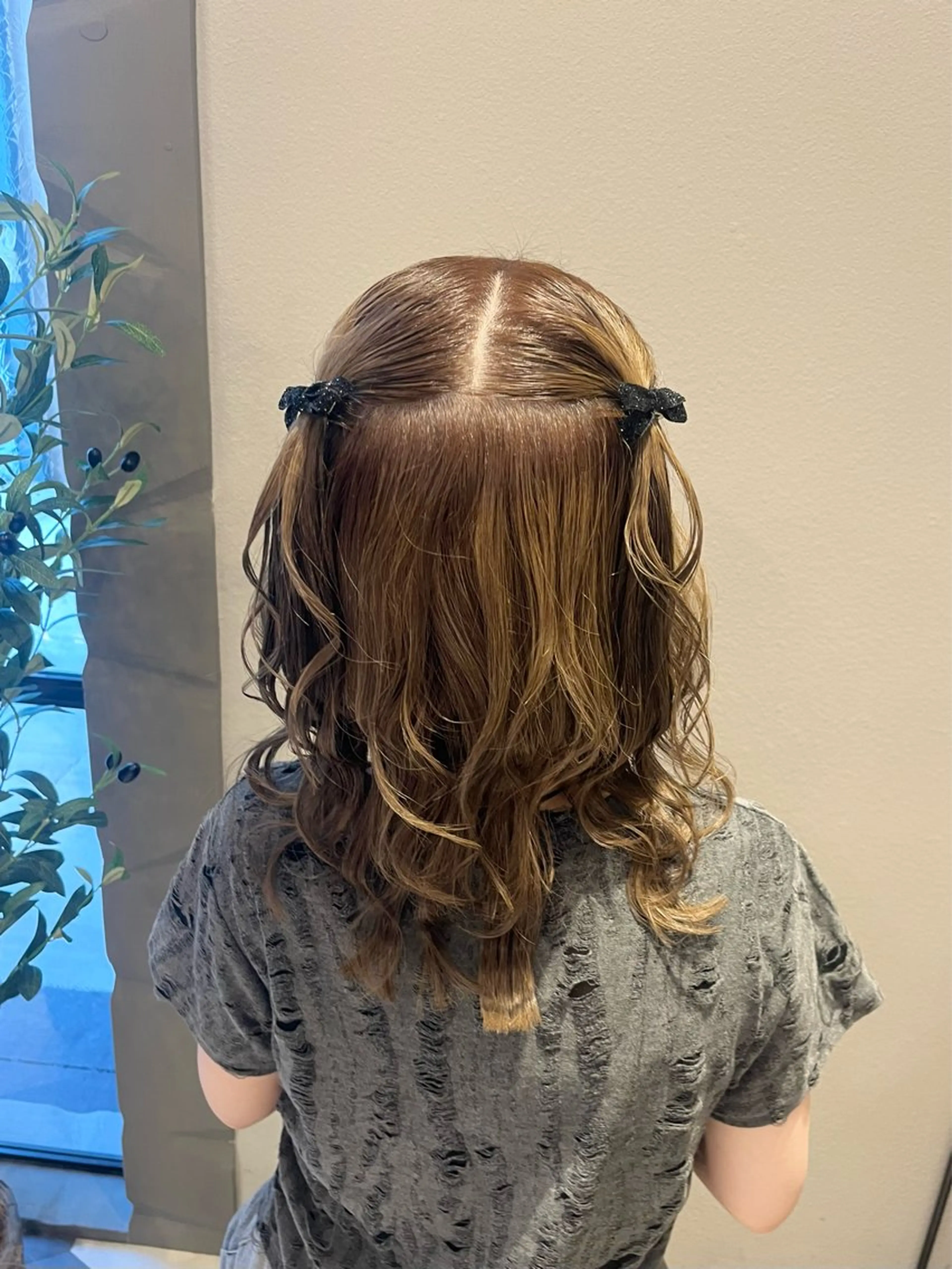 ヘアアレンジ ウルフカット ヘアセット 顔周り/ガーリー /ヘアメ/あつはのヘアスタイル