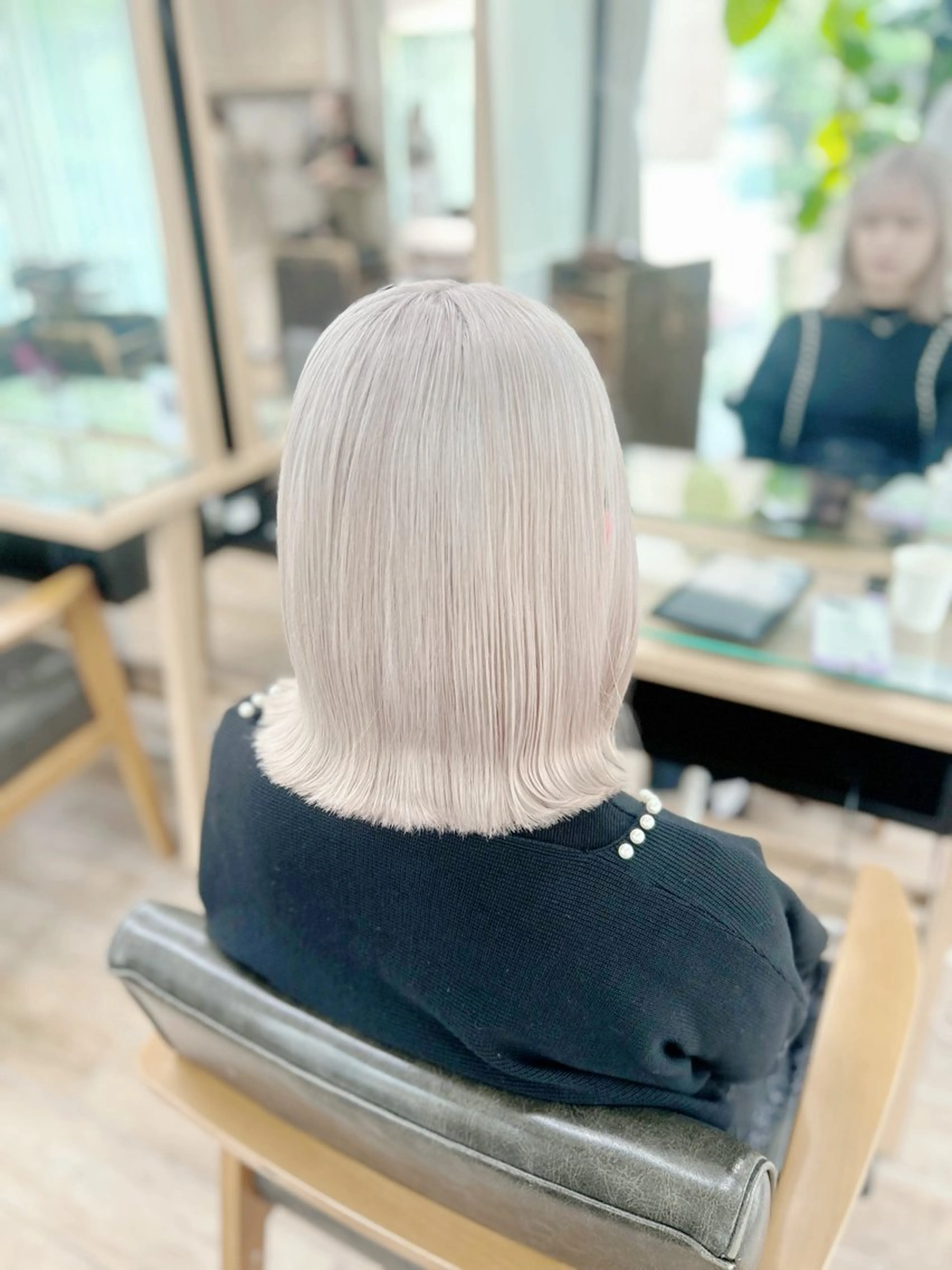 セミロング カラー カット ヘアカラー 🎀オタク美容師艶髪 カラーERINA🎀のヘアスタイル