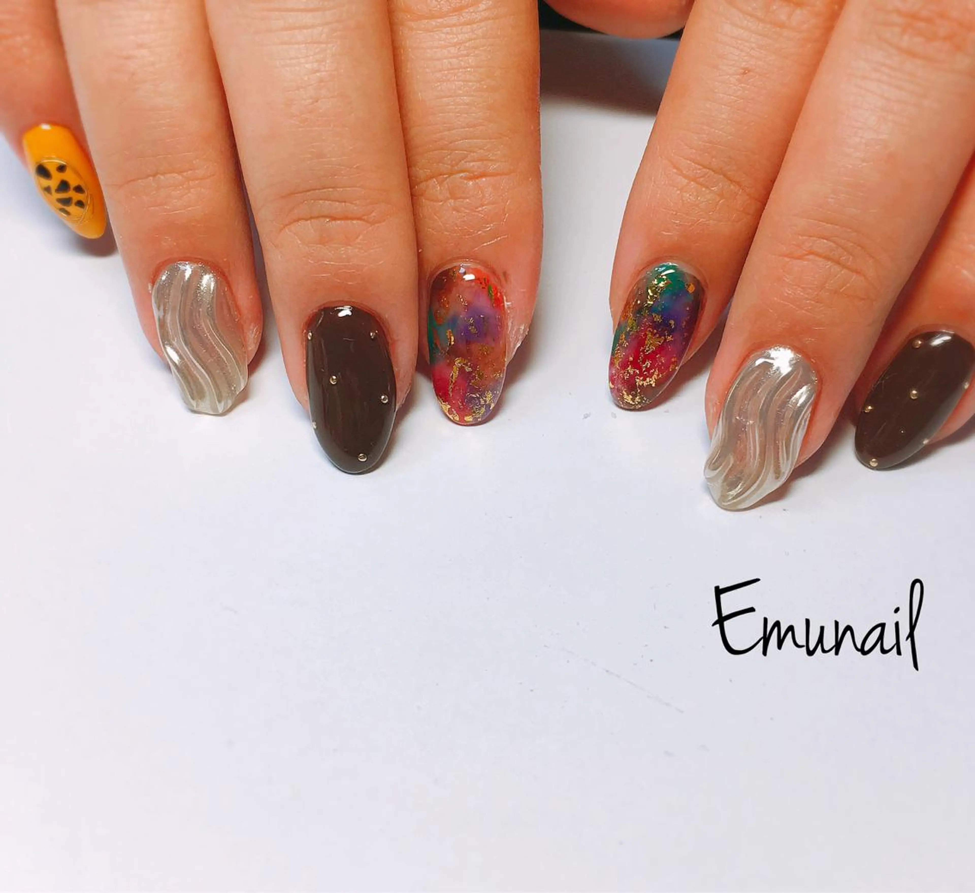 ネイル ハンドネイル Emu Nailのネイルデザイン
