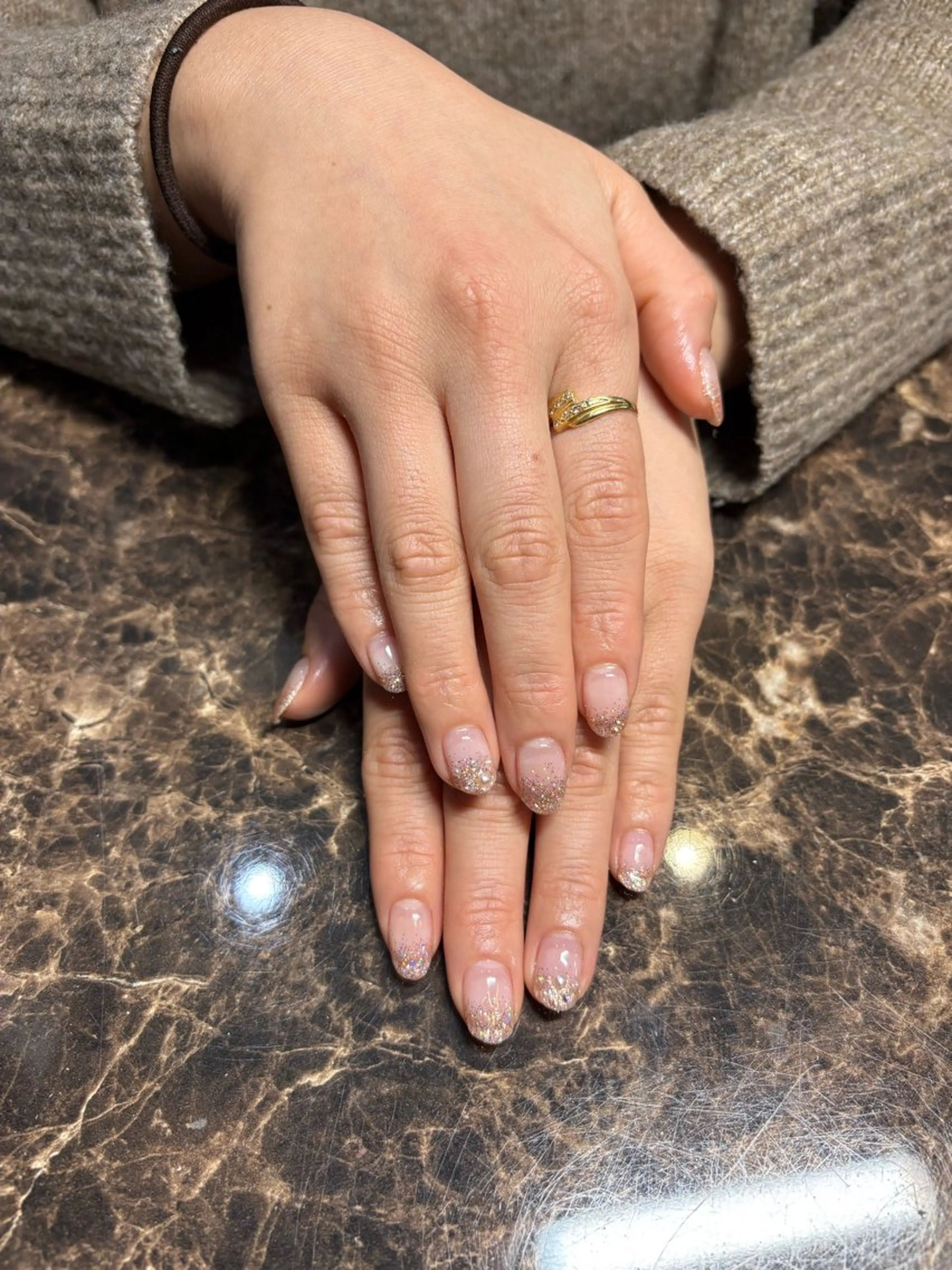 ネイル グラデーション ラメ(グリッター) ラメグラデーション ハンドネイル IROHA nail所属・IROHA NAIL Rinonのネイルデザイン