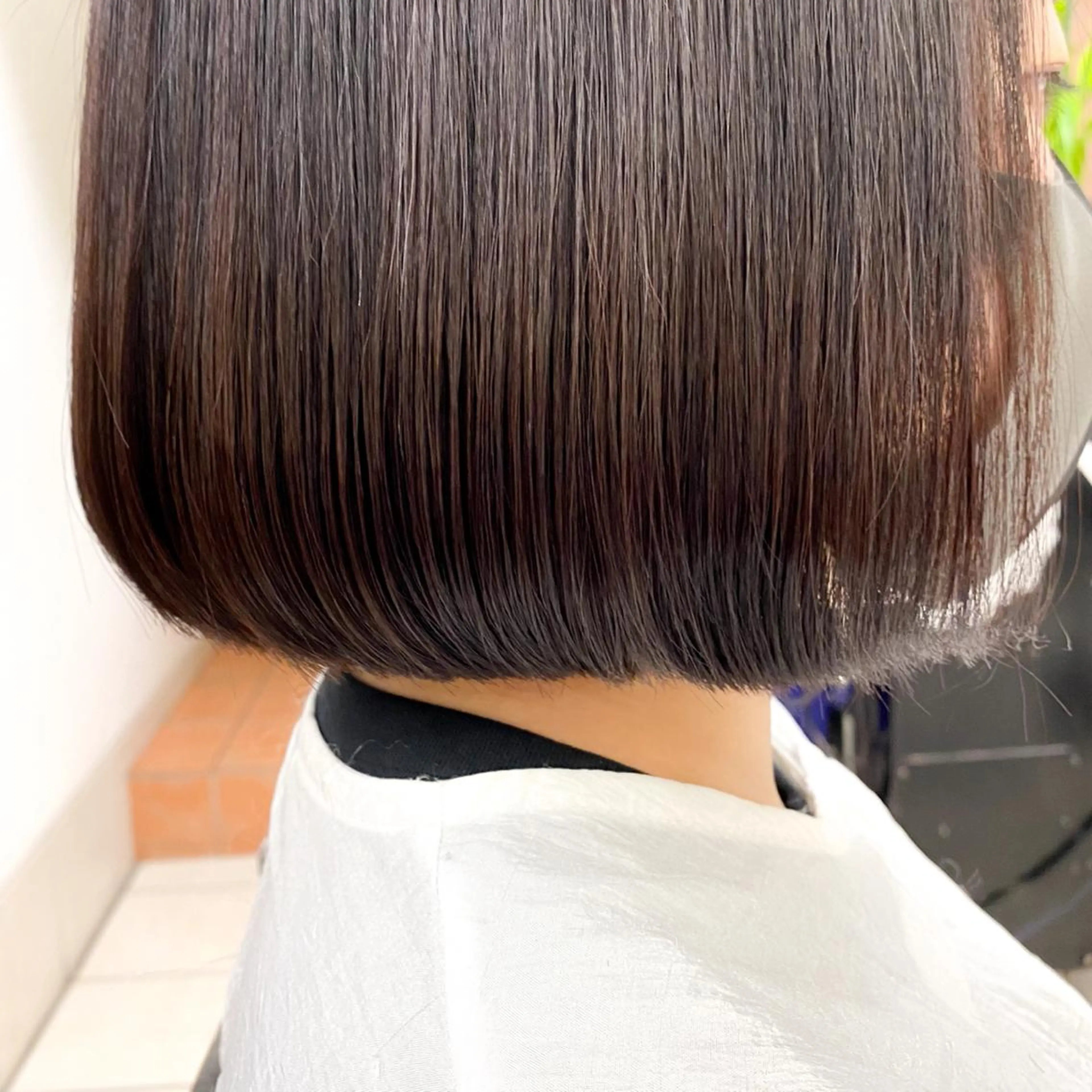 ショート ボブ メンズ特化 刈り上げない/金井のヘアスタイル