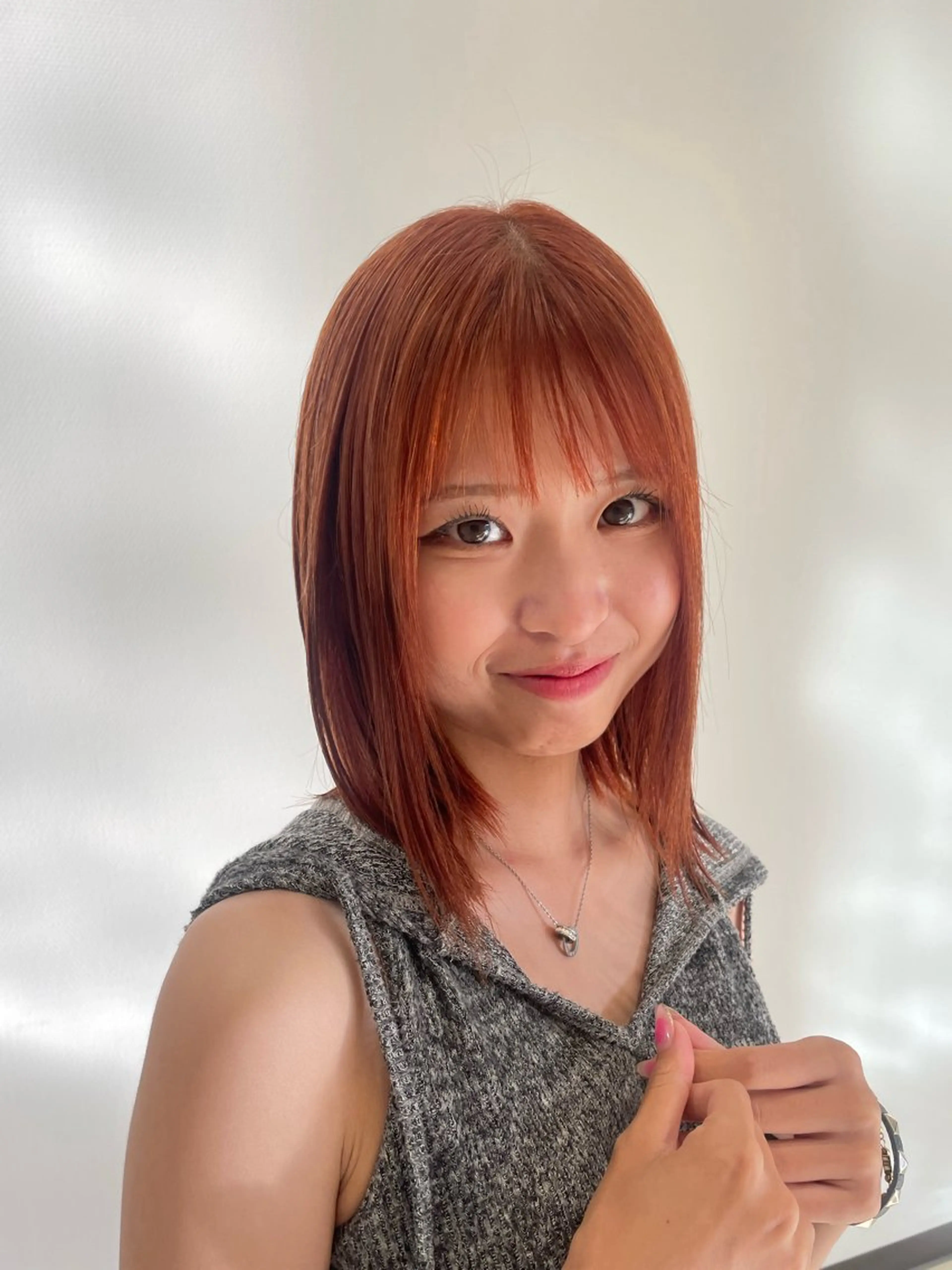 セミロング カラー ブロンド、ベージュ✨ ボブカット🫧のヘアスタイル