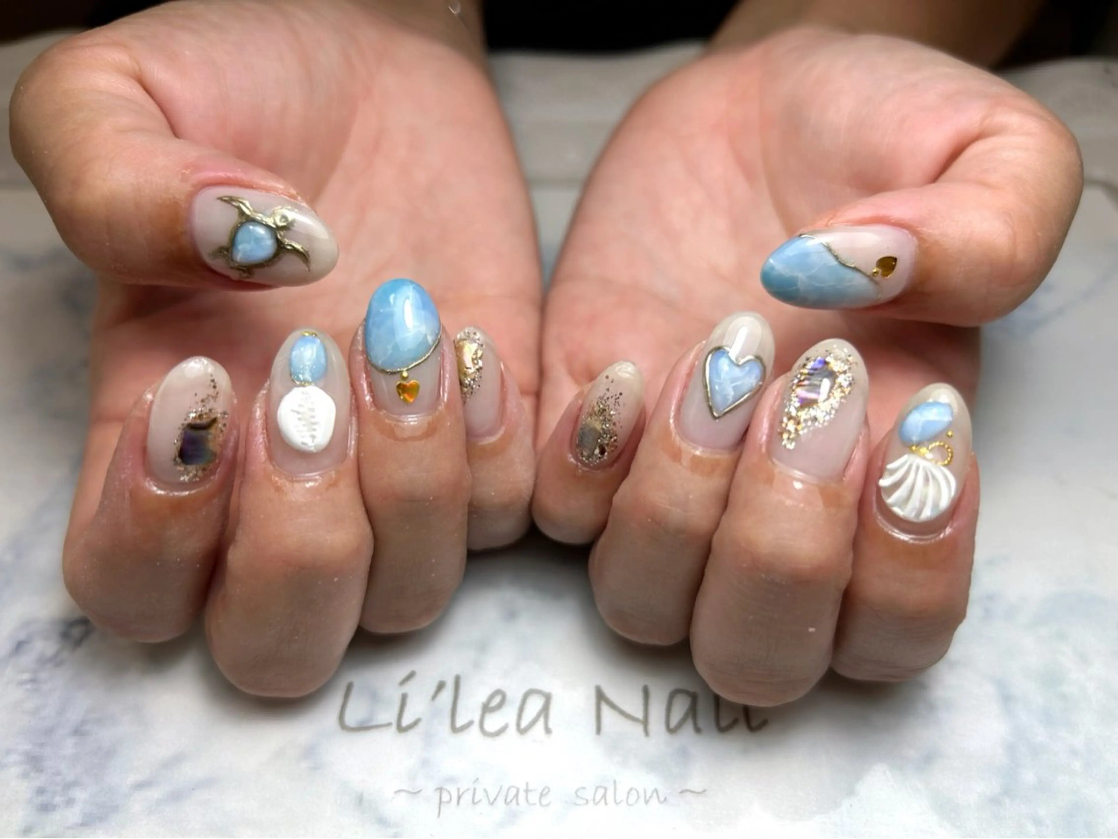 ネイル Li'leaNail AINAのネイルデザイン