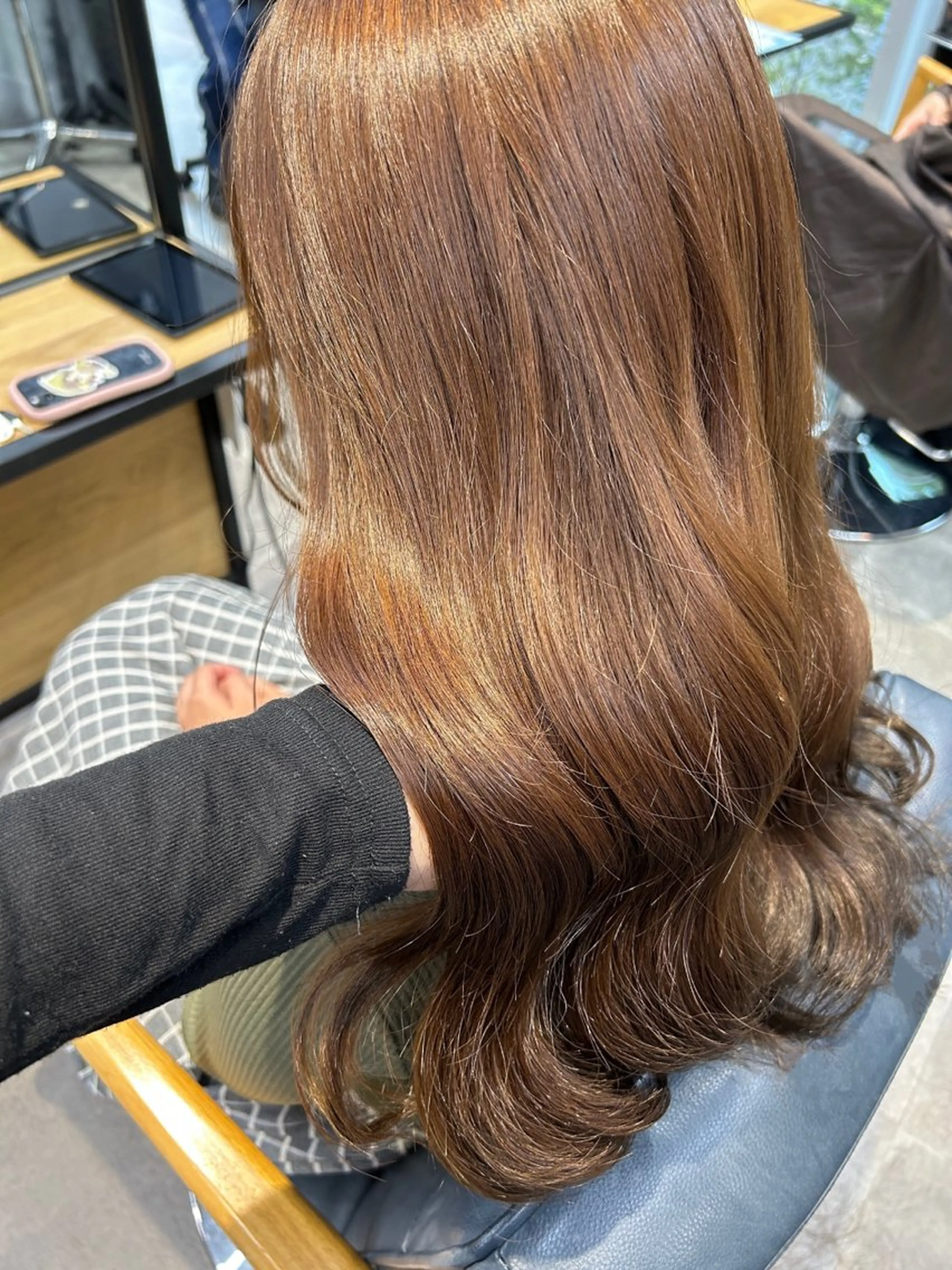 ロング カラー ヘアカラー トリートメント newi梅田🫧韓国 ヘア🫧sakiのヘアスタイル