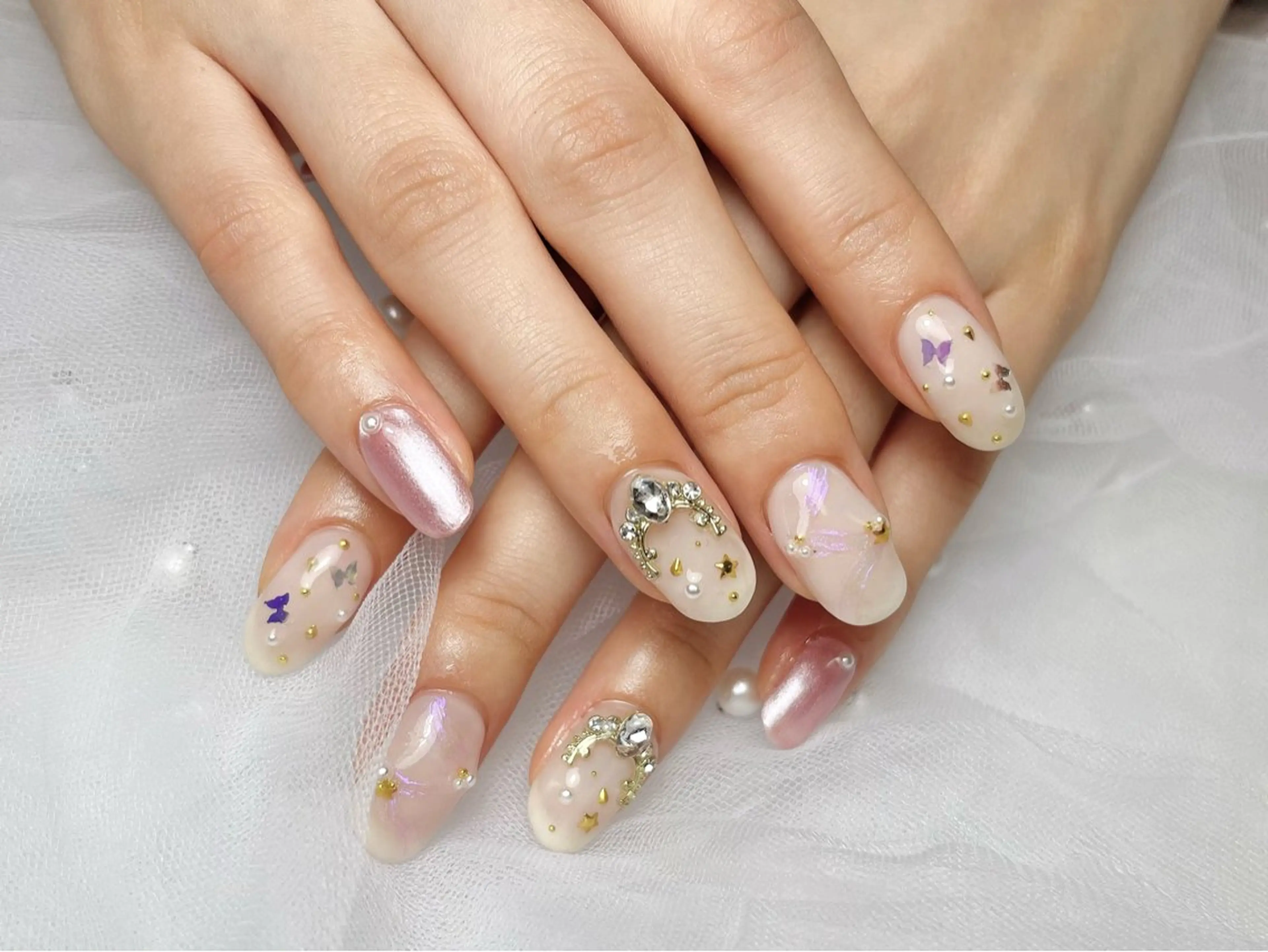 ネイル アートネイル オーロラネイル チークネイル クリアネイル 長さ出し Rs nail 新宿西口のネイルデザイン