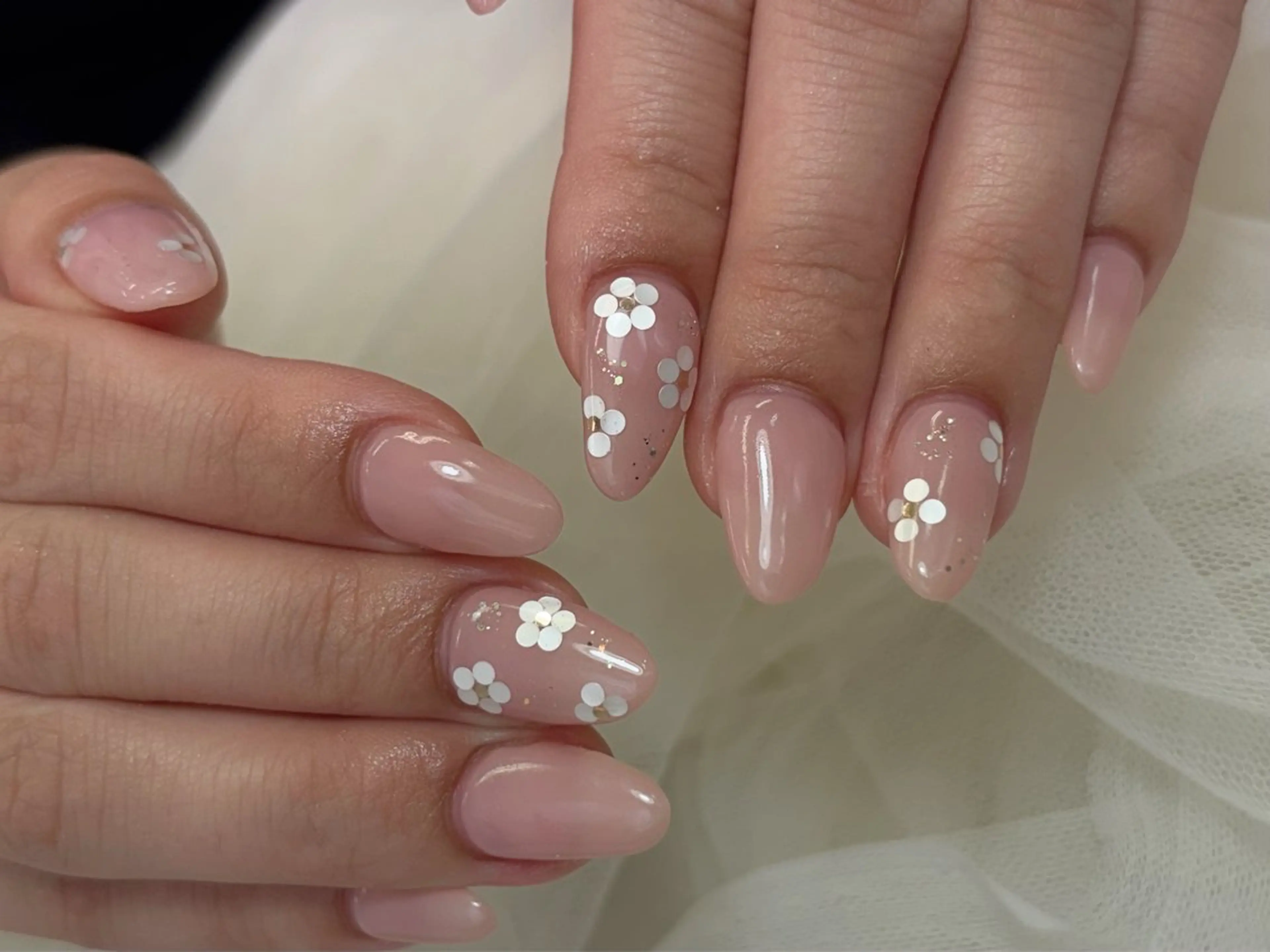 ネイル ニュアンスネイル オフィスネイル シンプルネイル 春ネイル ハンドネイル kaho.  /期間 限定モデル募集のネイルデザイン
