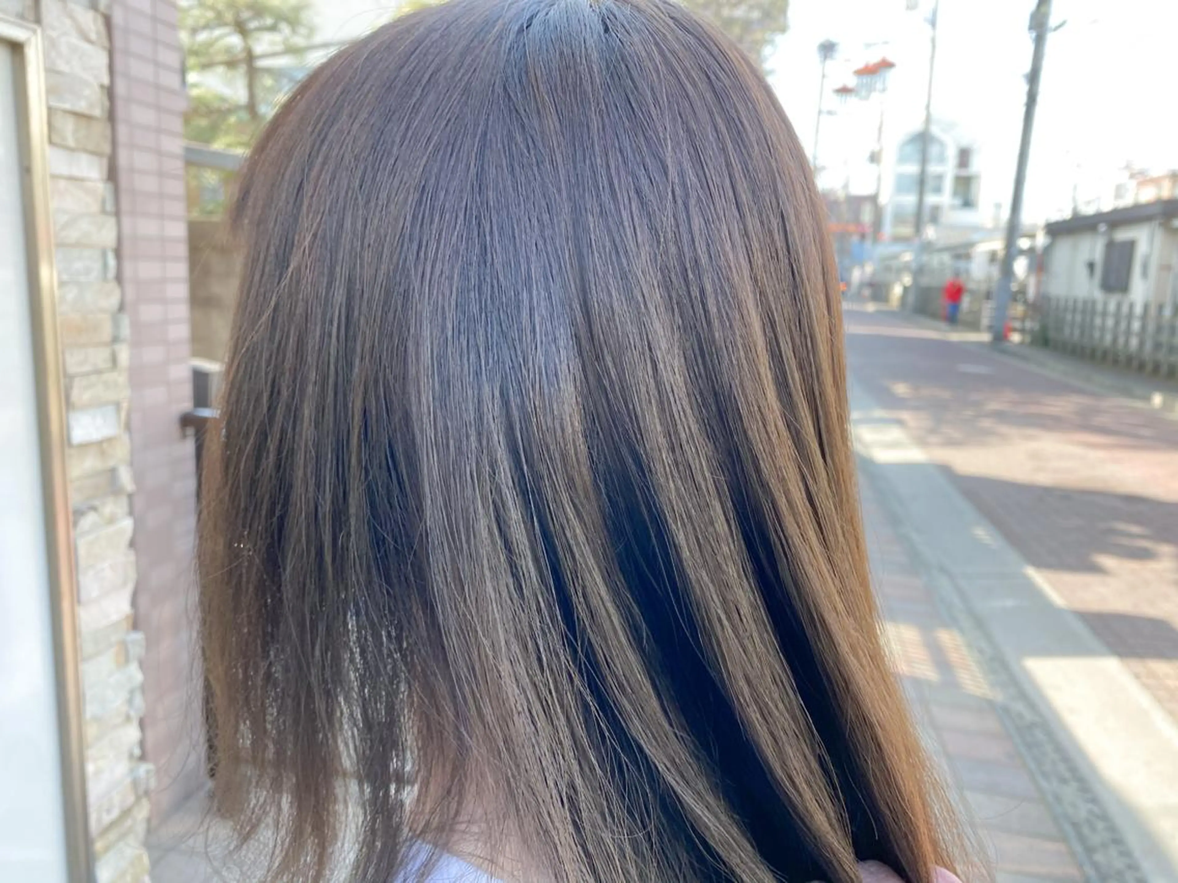 カラー ベージュカラー ブリーチ 透明感カラー ブリーチなしカラー オリーブベージュ NATUREL 本田風のヘアスタイル