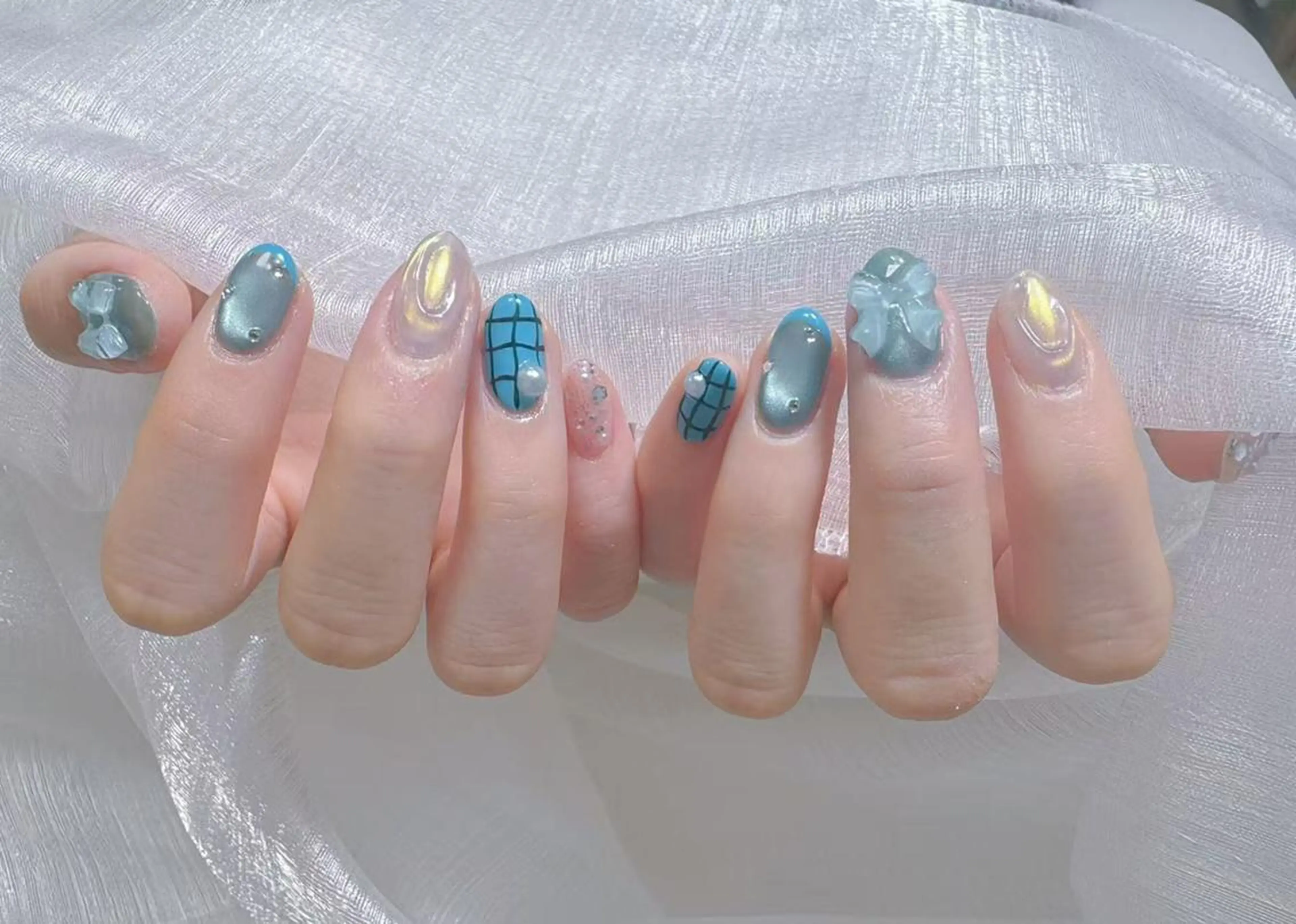 ネイル 長さ出し フレンチネイル ジェルネイル ガラスフレンチ 韓国ネイル Hana Bloom Nail💛Rinaのネイルデザイン