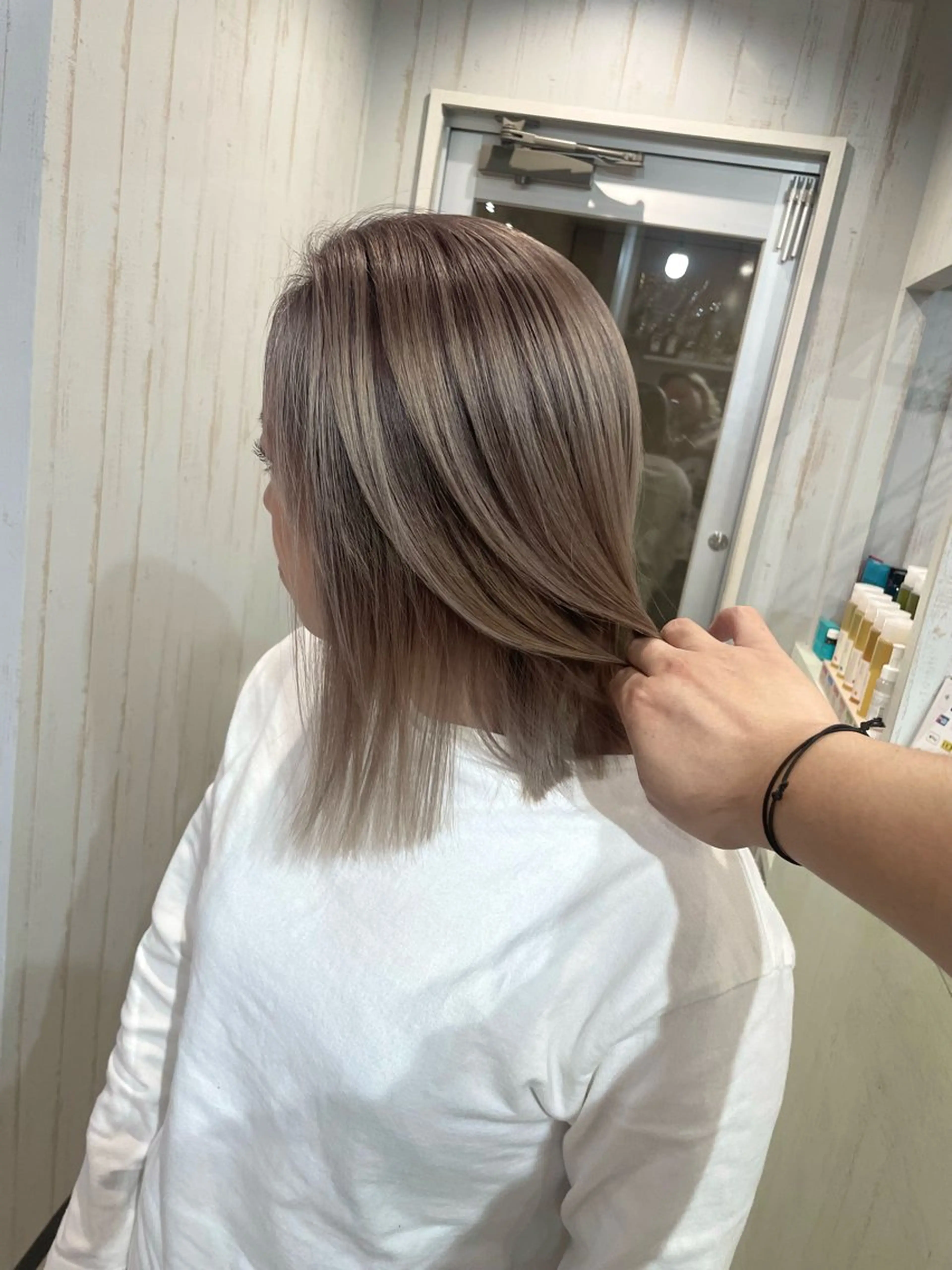 ミディアム カラー ブリーチ 外国人風カラー 桑原 由理のヘアスタイル