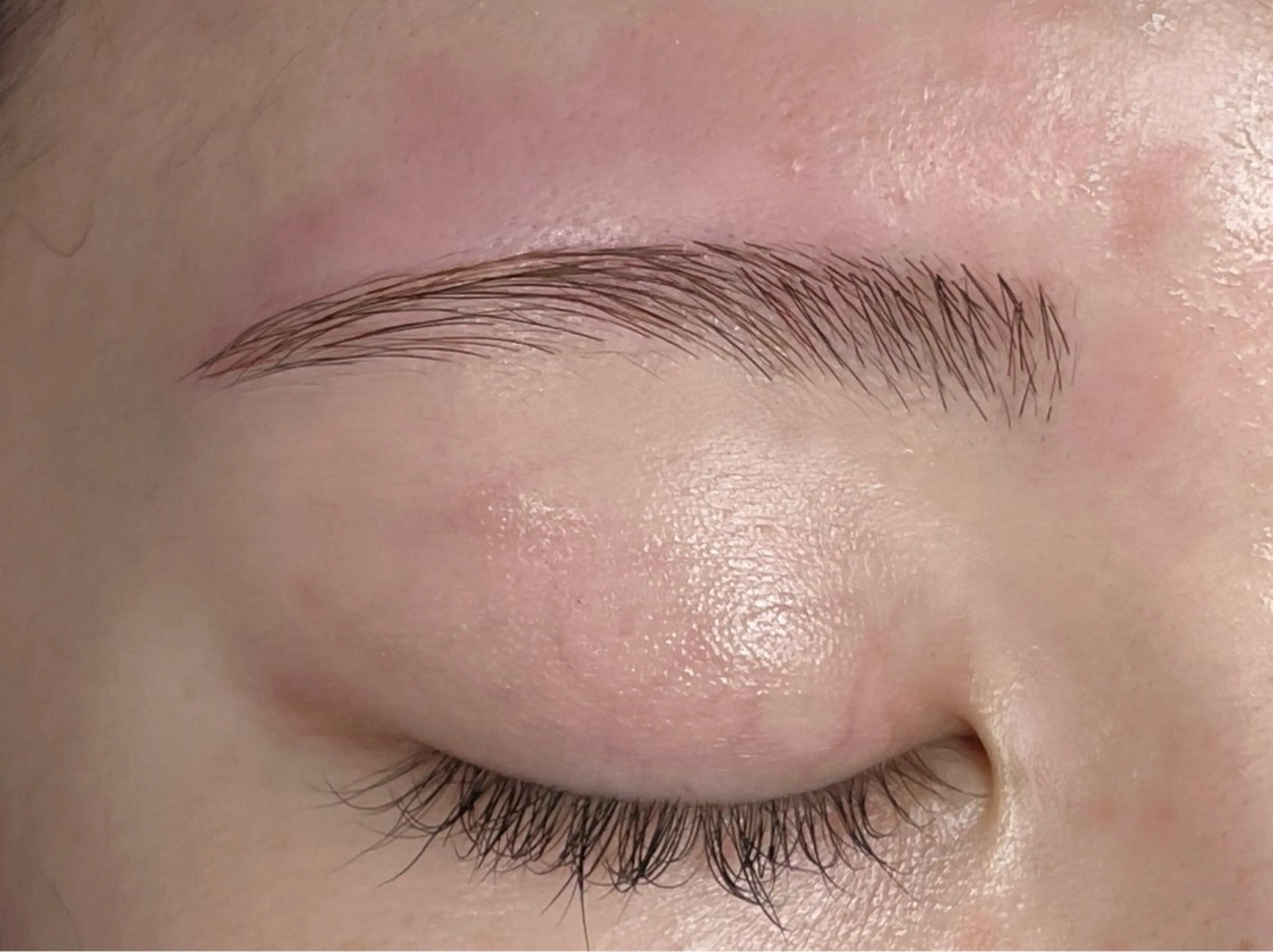 アイブロウ 成増北口PRADE saiのマツエク・マツパデザイン