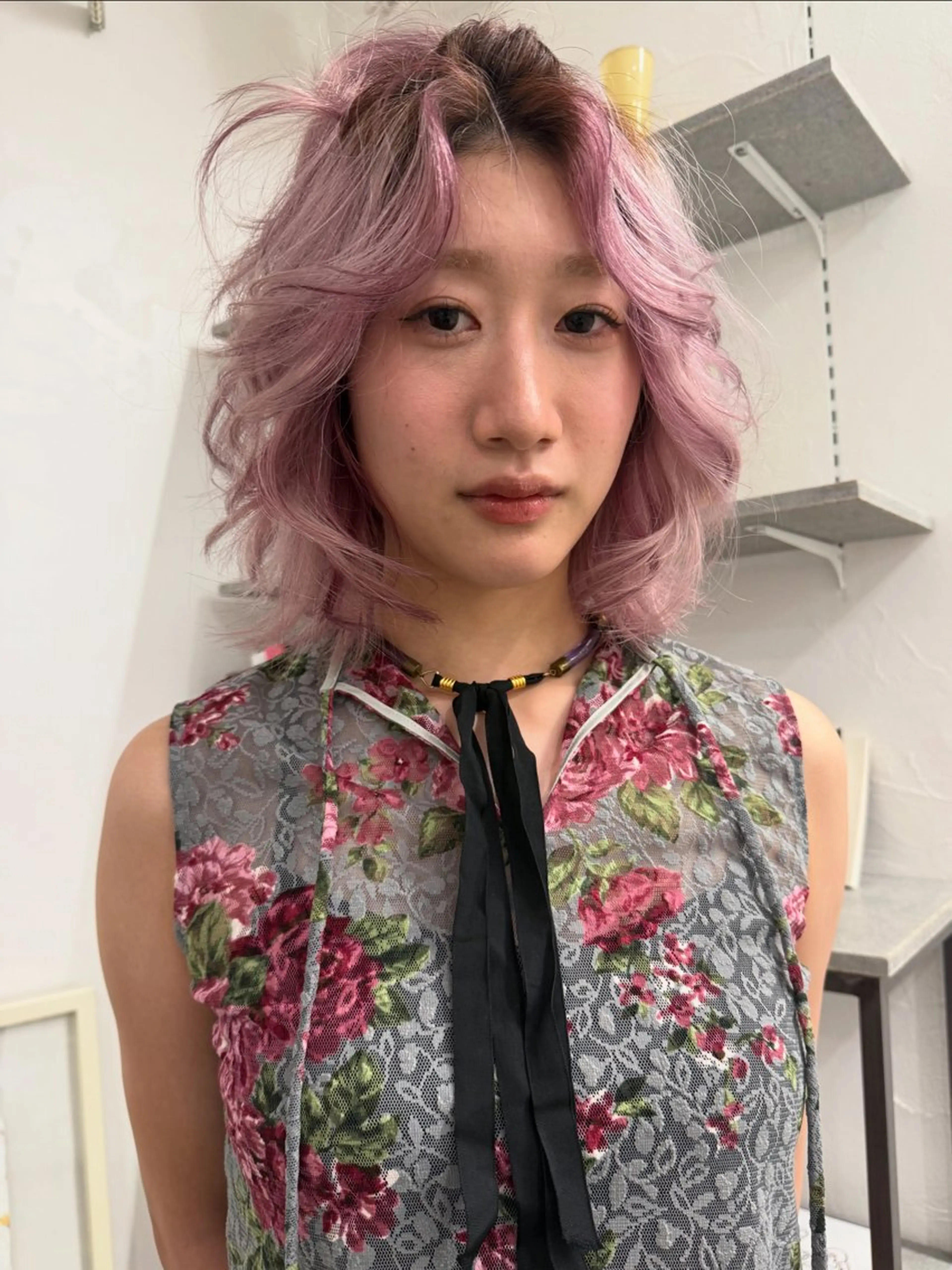 ショート ヘアカラー イシイ モエカのヘアスタイル