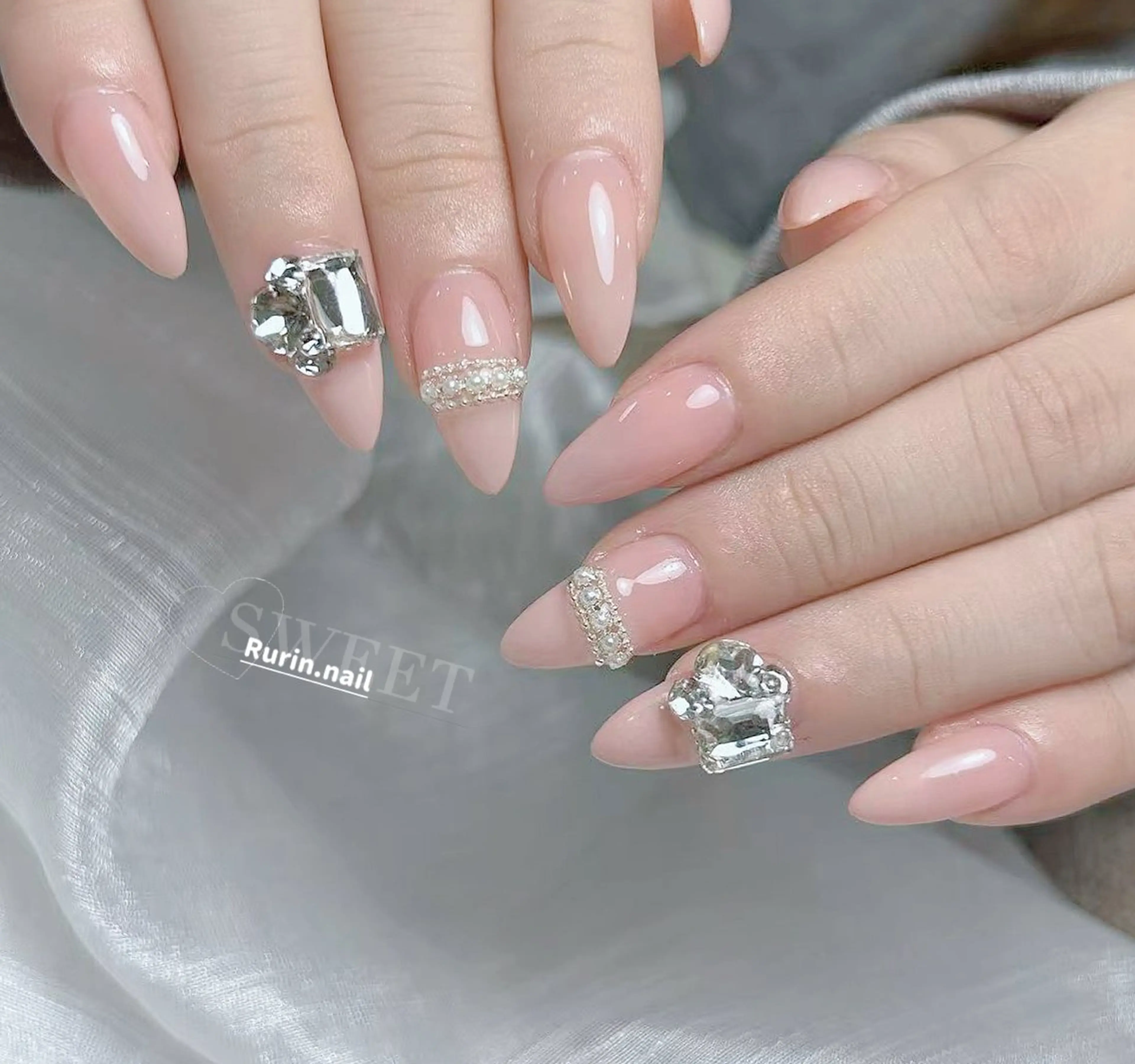 ネイル ハンドネイル ルリン サロン💅のネイルデザイン