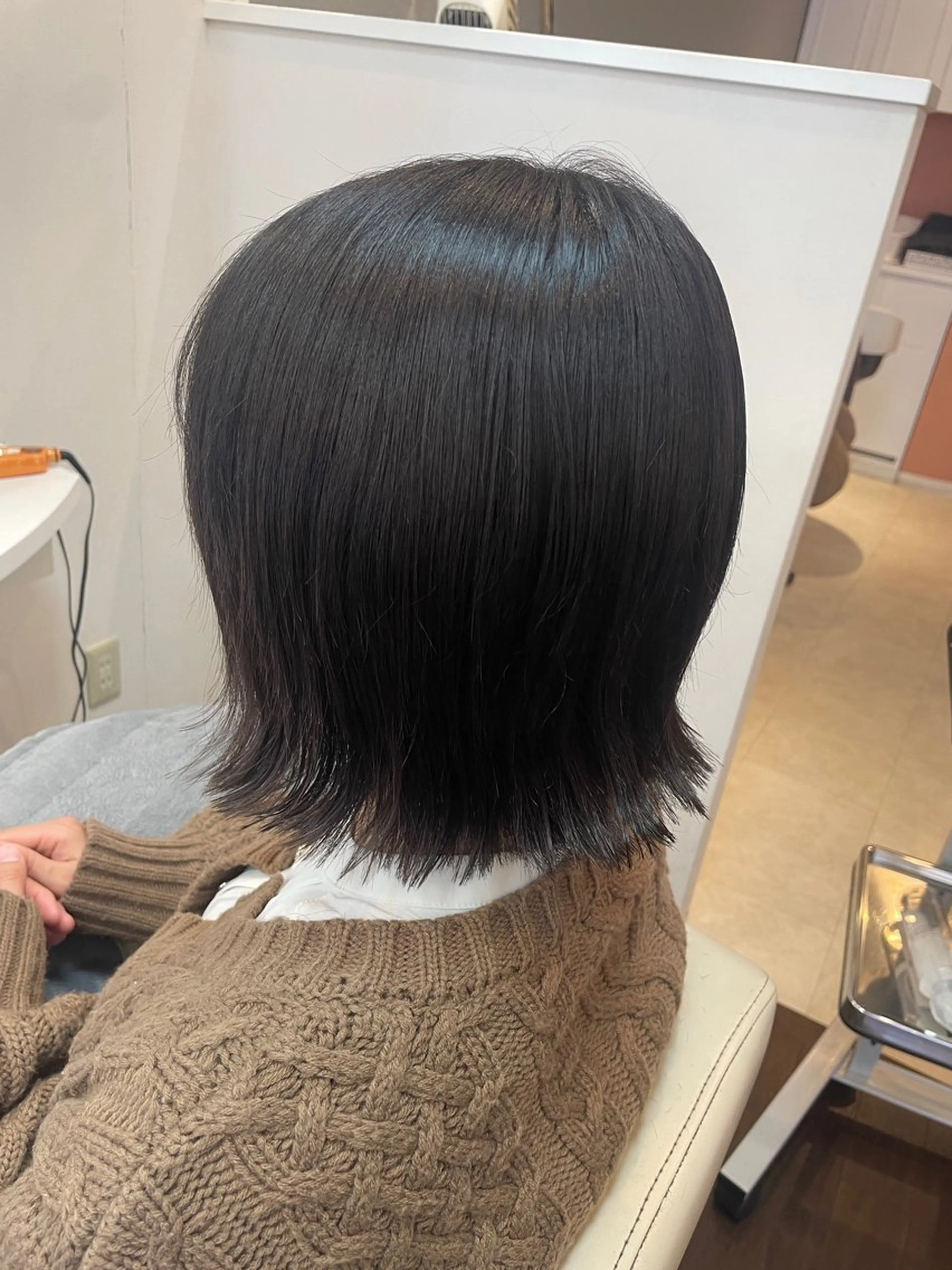 ミディアム ボブ カット 秋山 麗奈のヘアスタイル