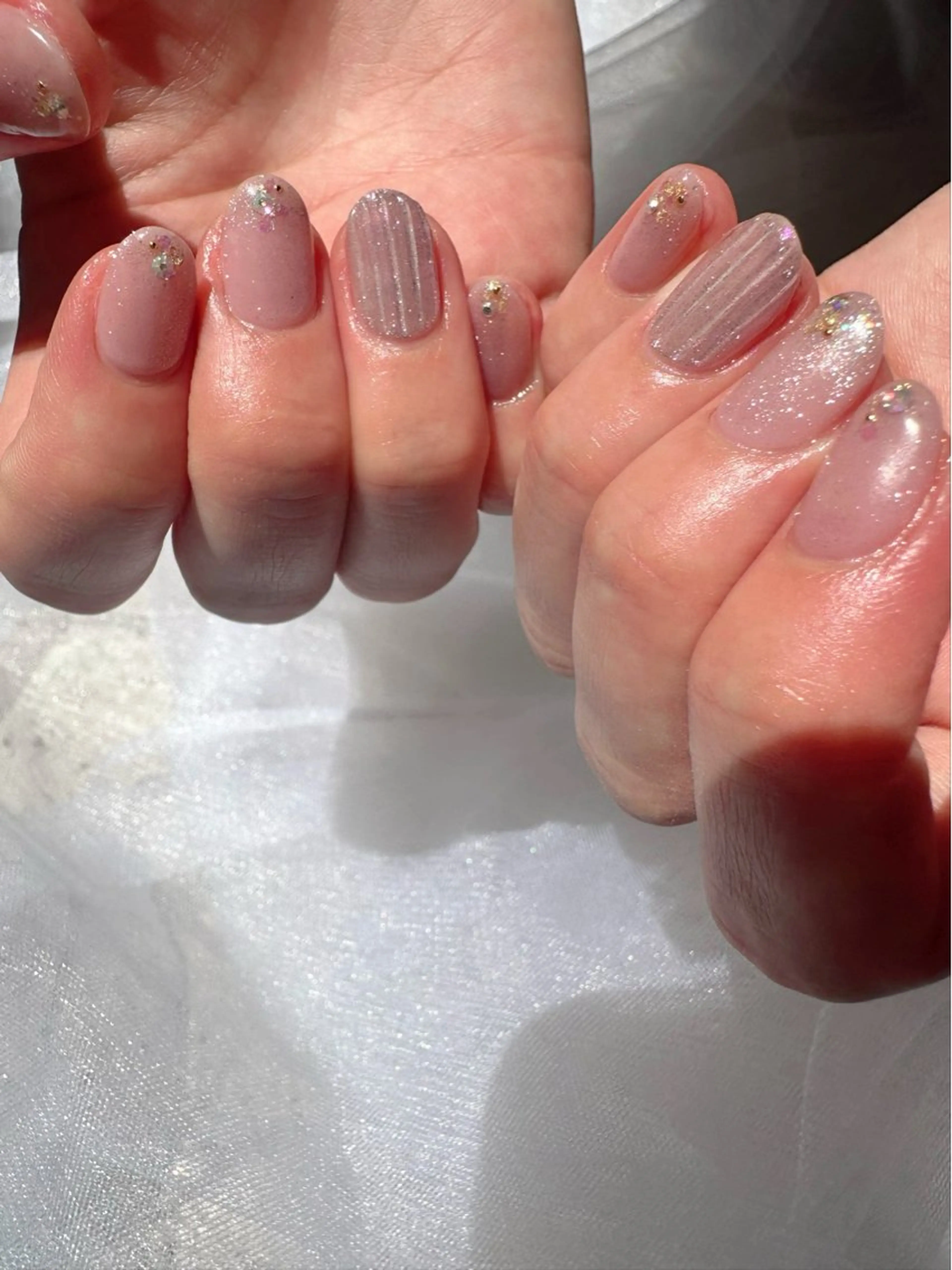 ネイル クリアネイル 氷ネイル・うるうるネイル キラキラネイル 韓国ネイル マグネットネイル 🪞KAPE NAIL 🪞のネイルデザイン