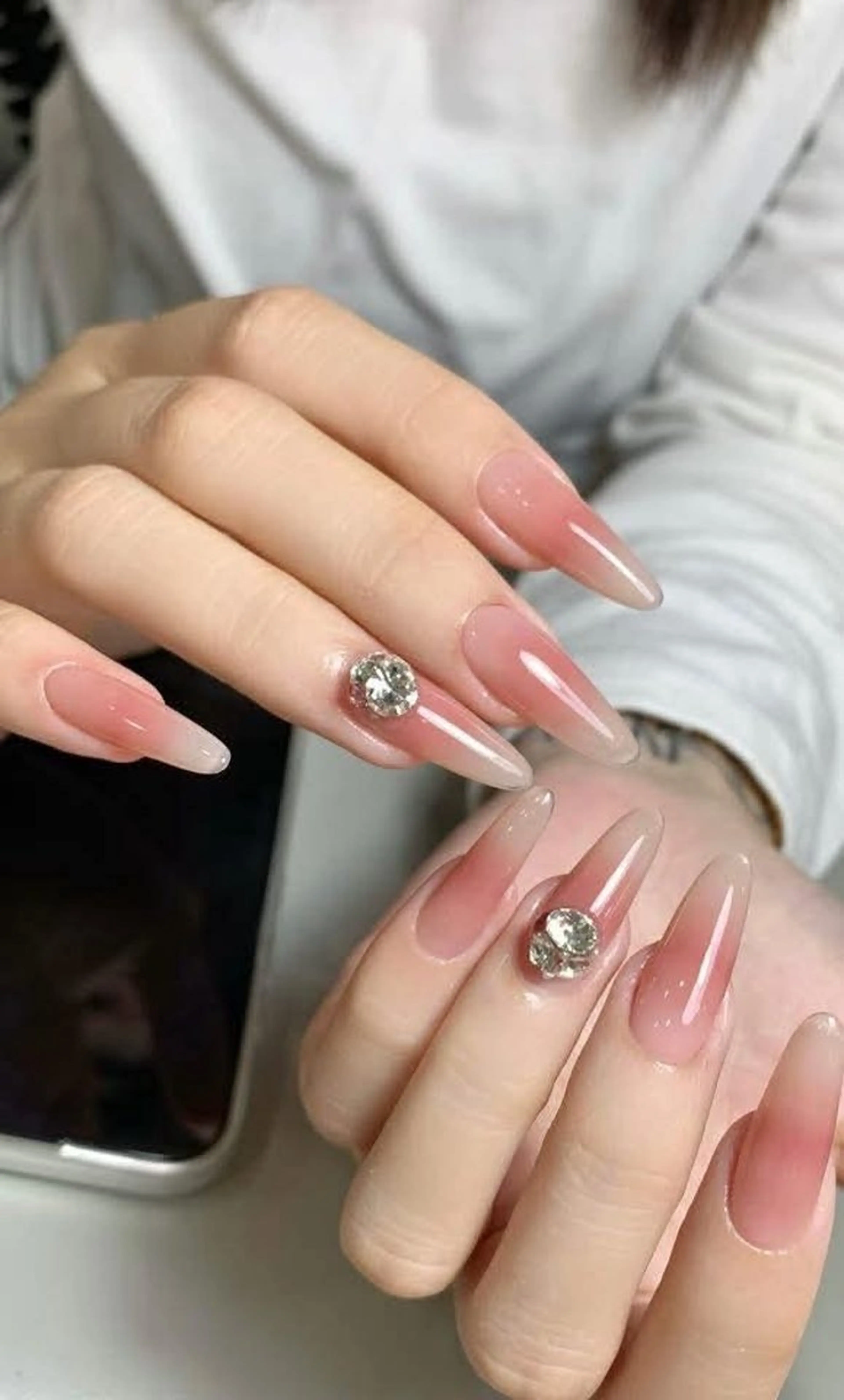 ネイル シンプルネイル ネイルチップ HerNails  Yokosukaのネイルデザイン