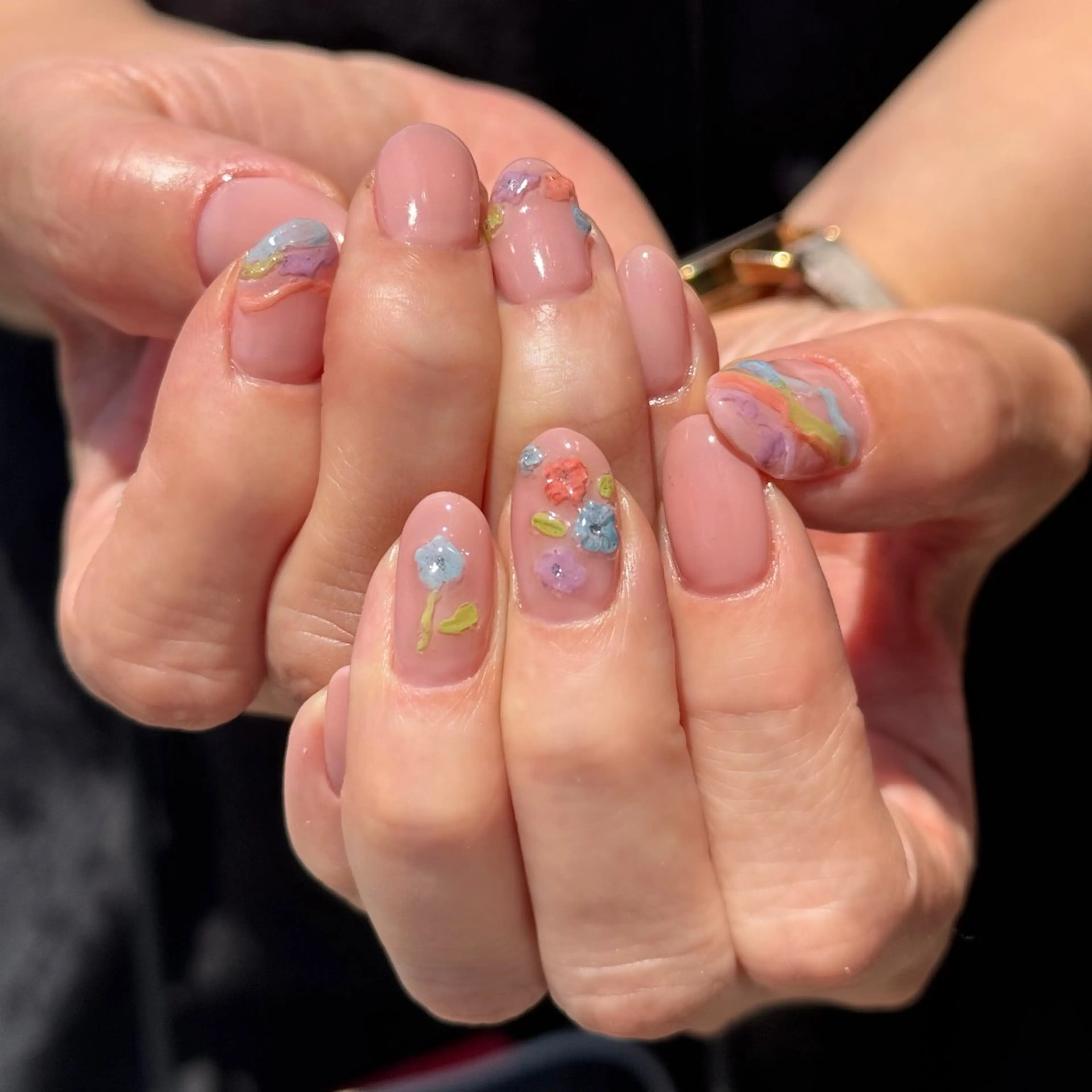 ネイル フラワーネイル ニュアンスネイル 手描きアート🎨 tama|竹ノ塚のネイルデザイン