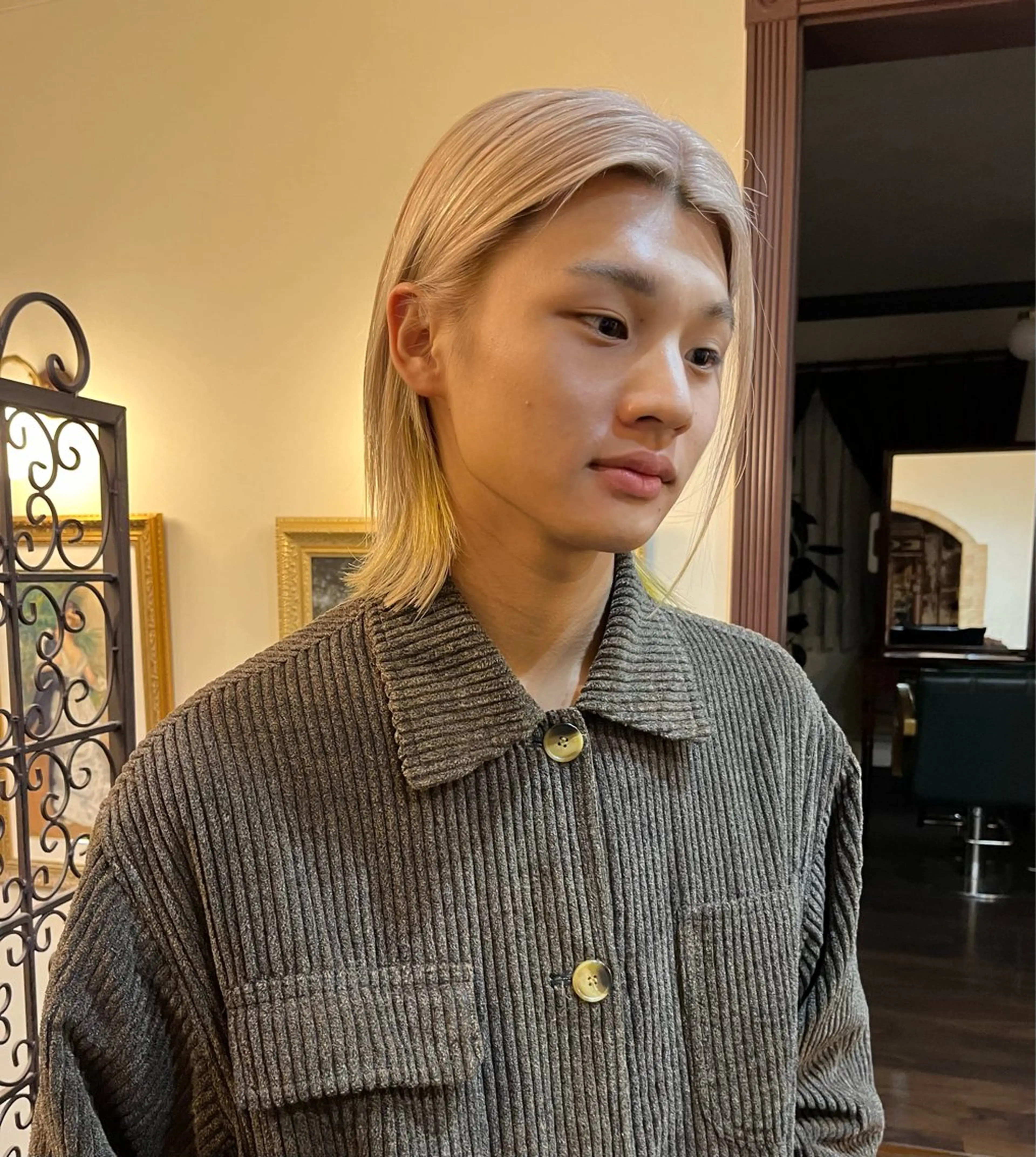 ミディアム FLORIAN所属・HARUTA /FLORIAN田原のヘアスタイル