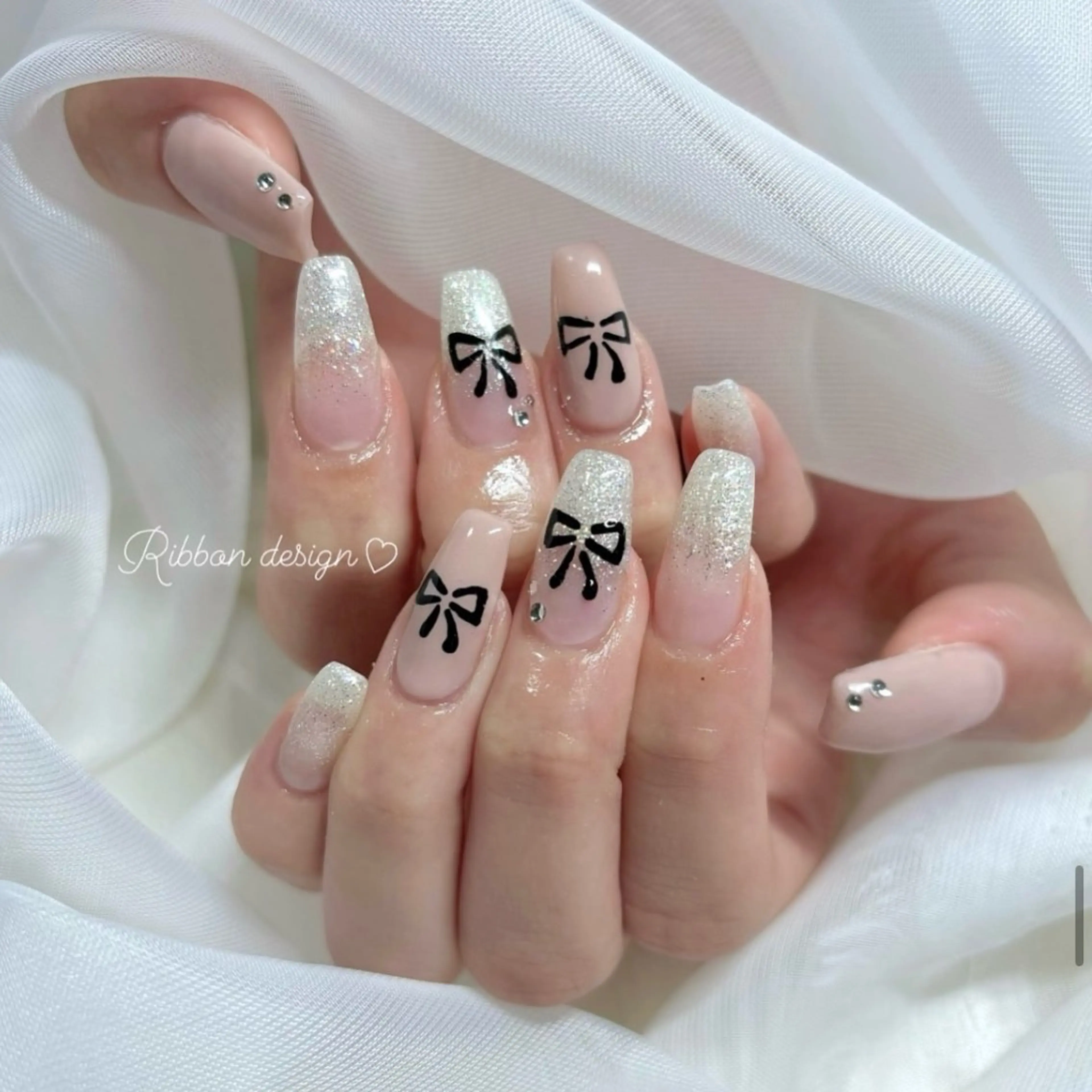 ネイル ハンドネイル Sii nail 🤍SAKIのネイルデザイン