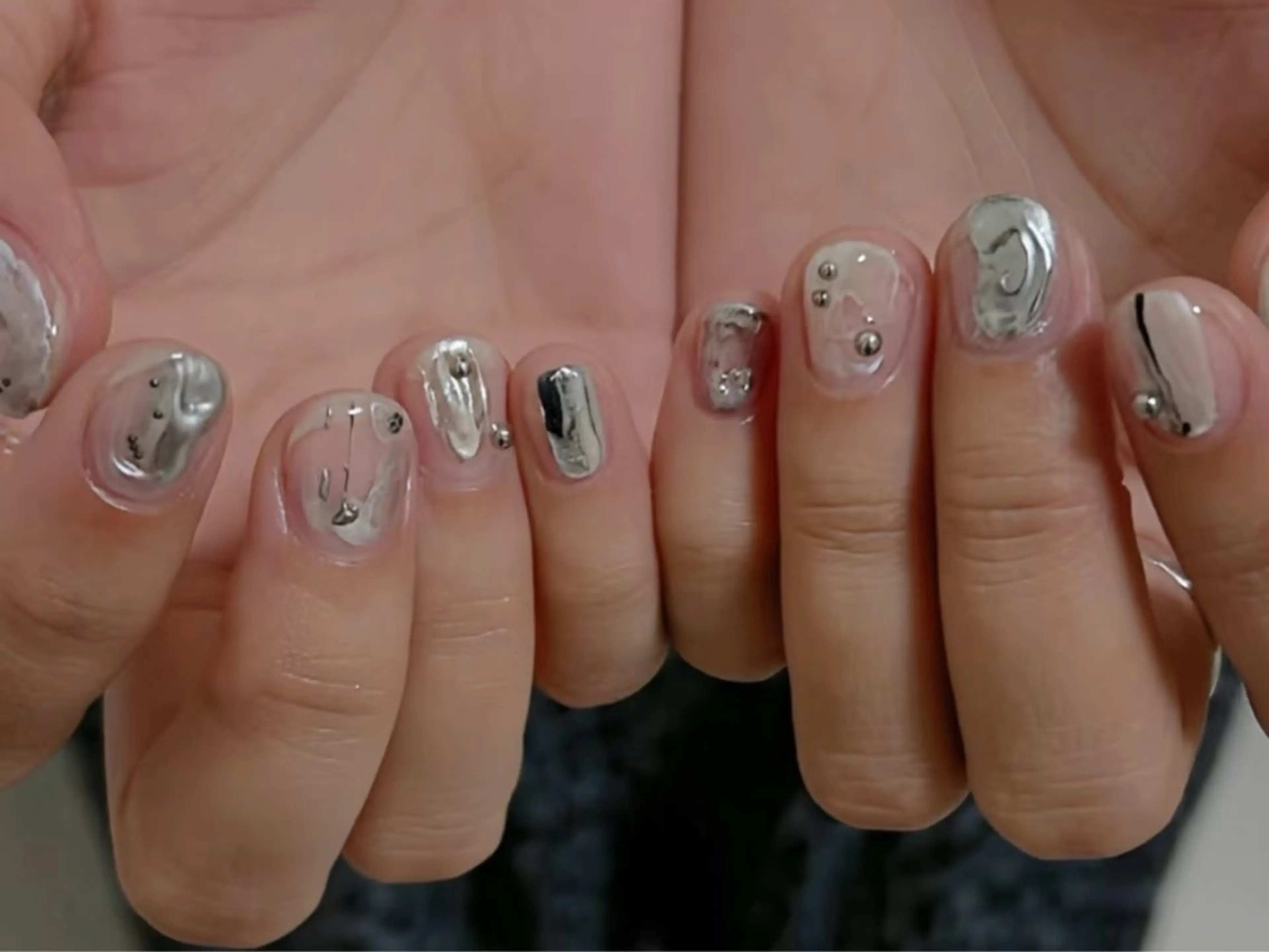 ネイル アートネイル オーロラネイル クリアネイル 長さ出し フレンチネイル 原田 梨香のネイルデザイン