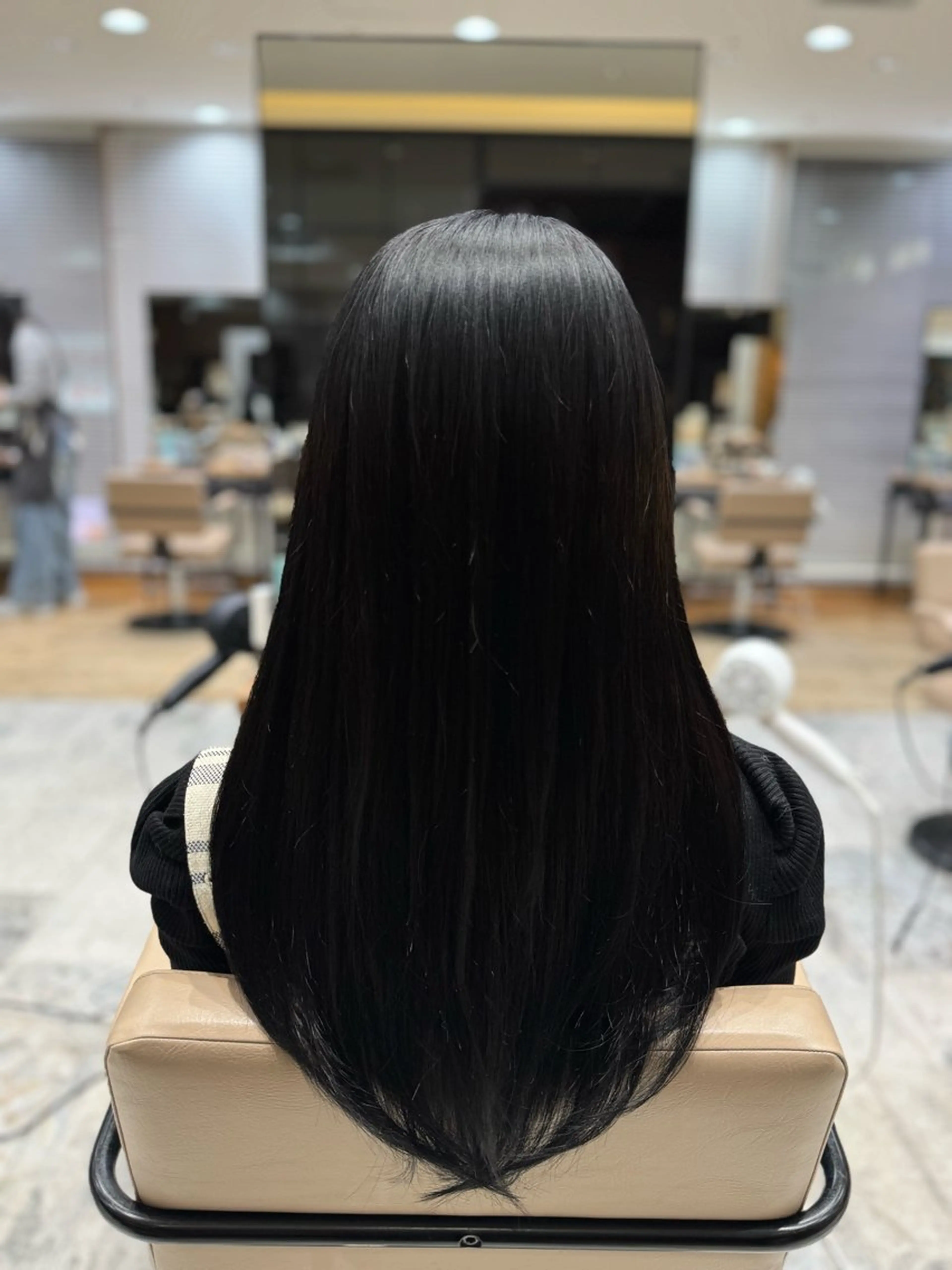 ロング カラー 黒髪 ブルーカラー ブルーブラック イルミナカラー 髪質改善 レイヤー/顔まわり/ 透明感カラー/れいなのヘアスタイル