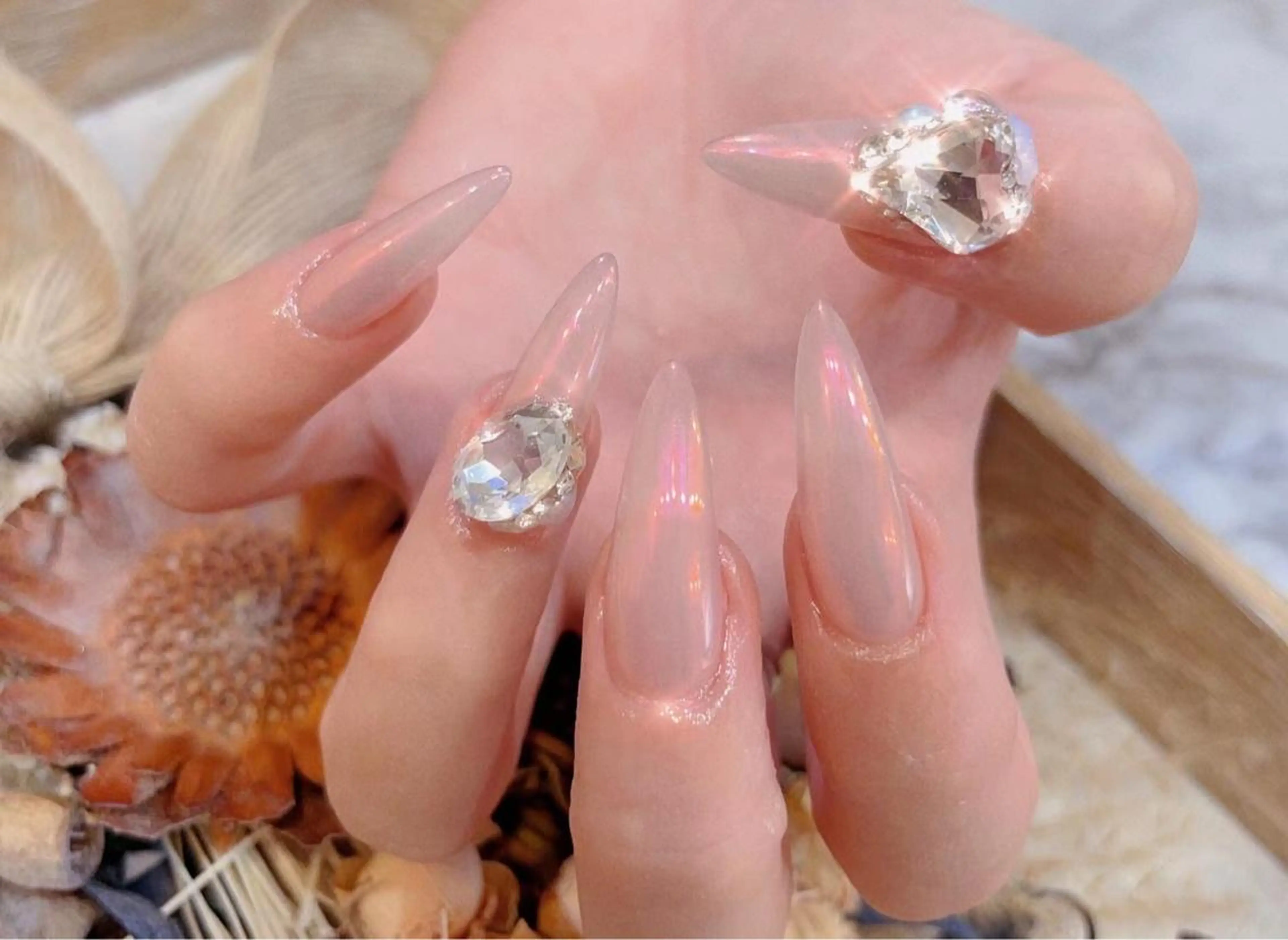 ネイル オーロラネイル babarla Nailのネイルデザイン