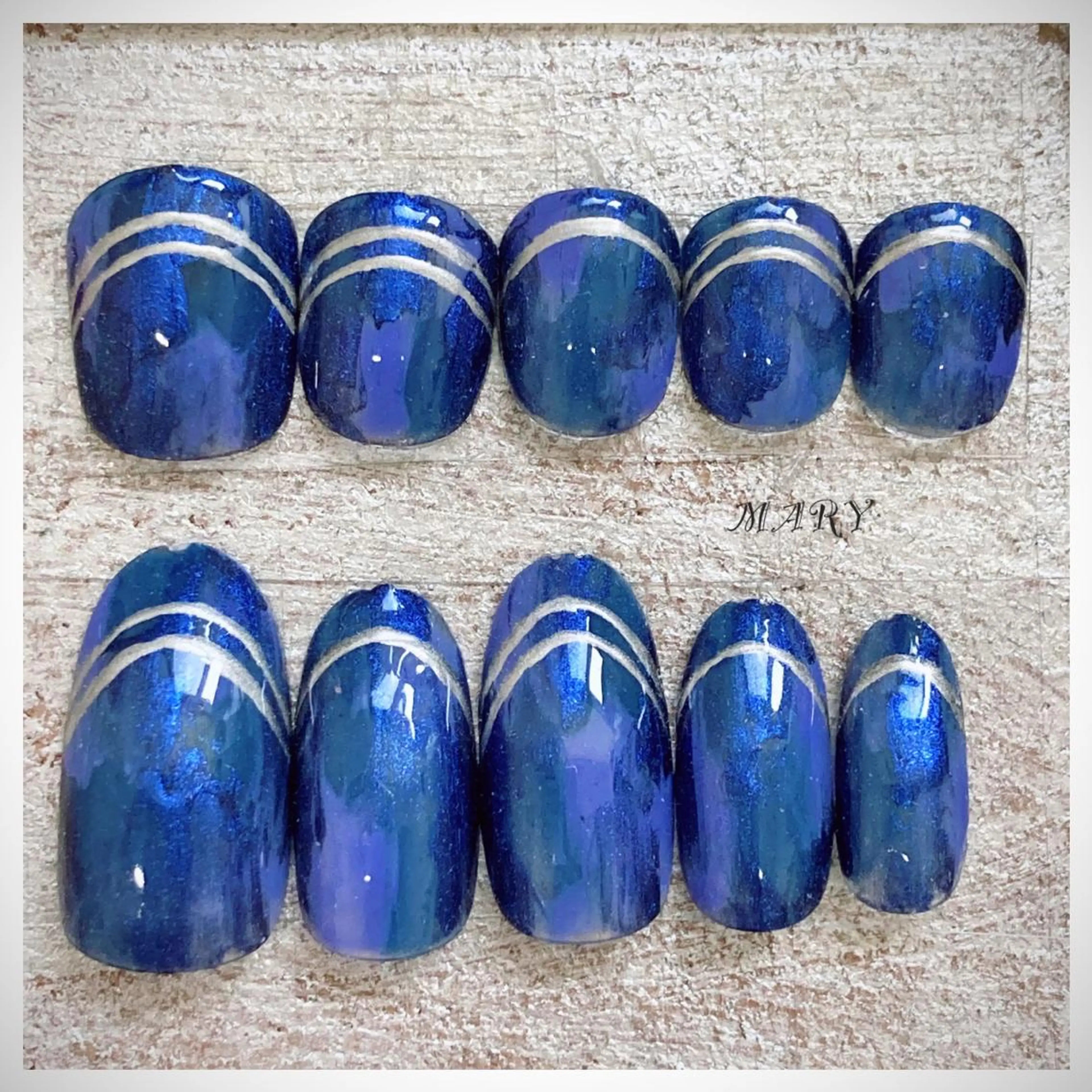 ネイル ブルー フットネイル フレンチネイル おそろいネイル ニュアンスネイル フットネイル Mary nail .narumiのネイルデザイン