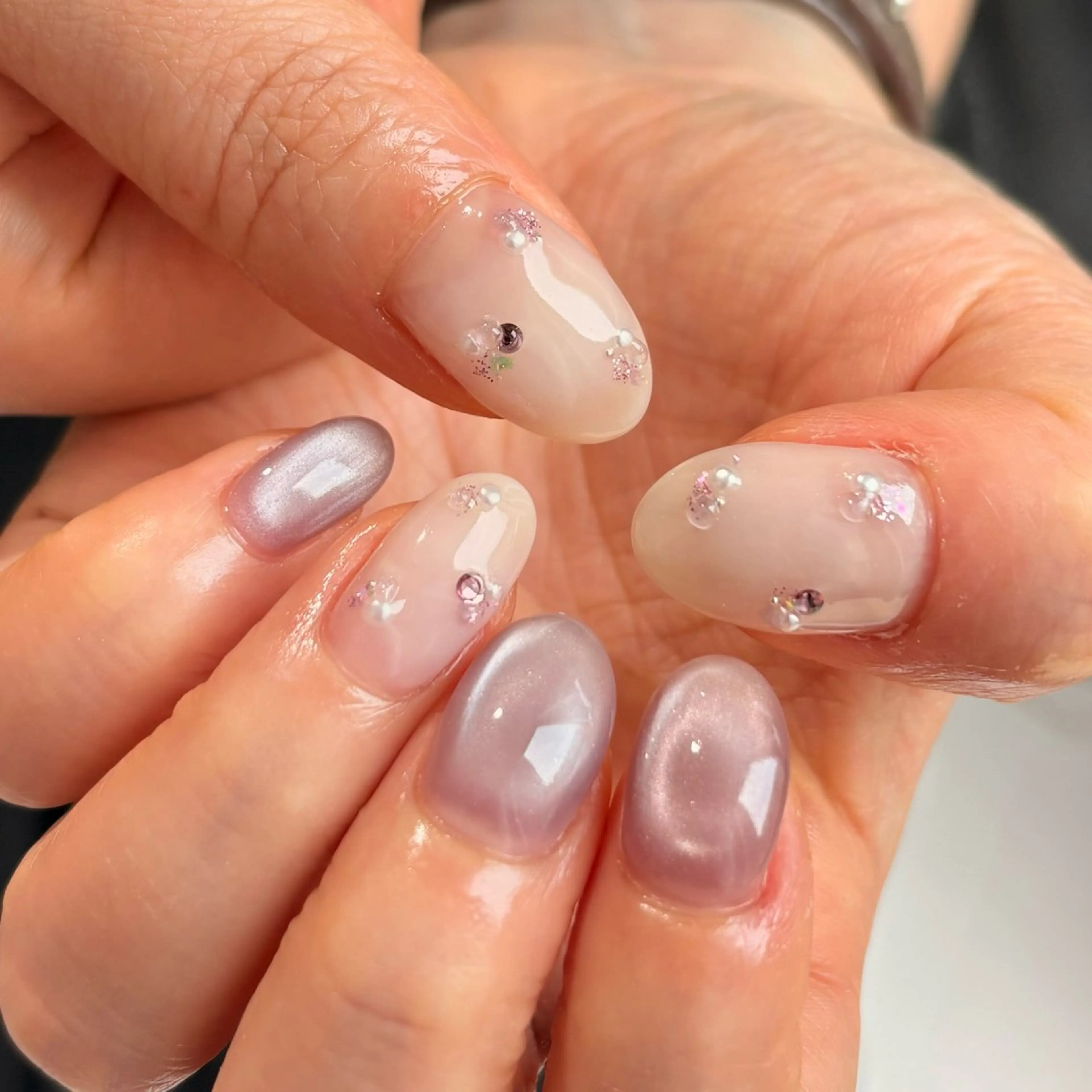 ミディアム ハンドネイル Clala Ayumiのネイルデザイン