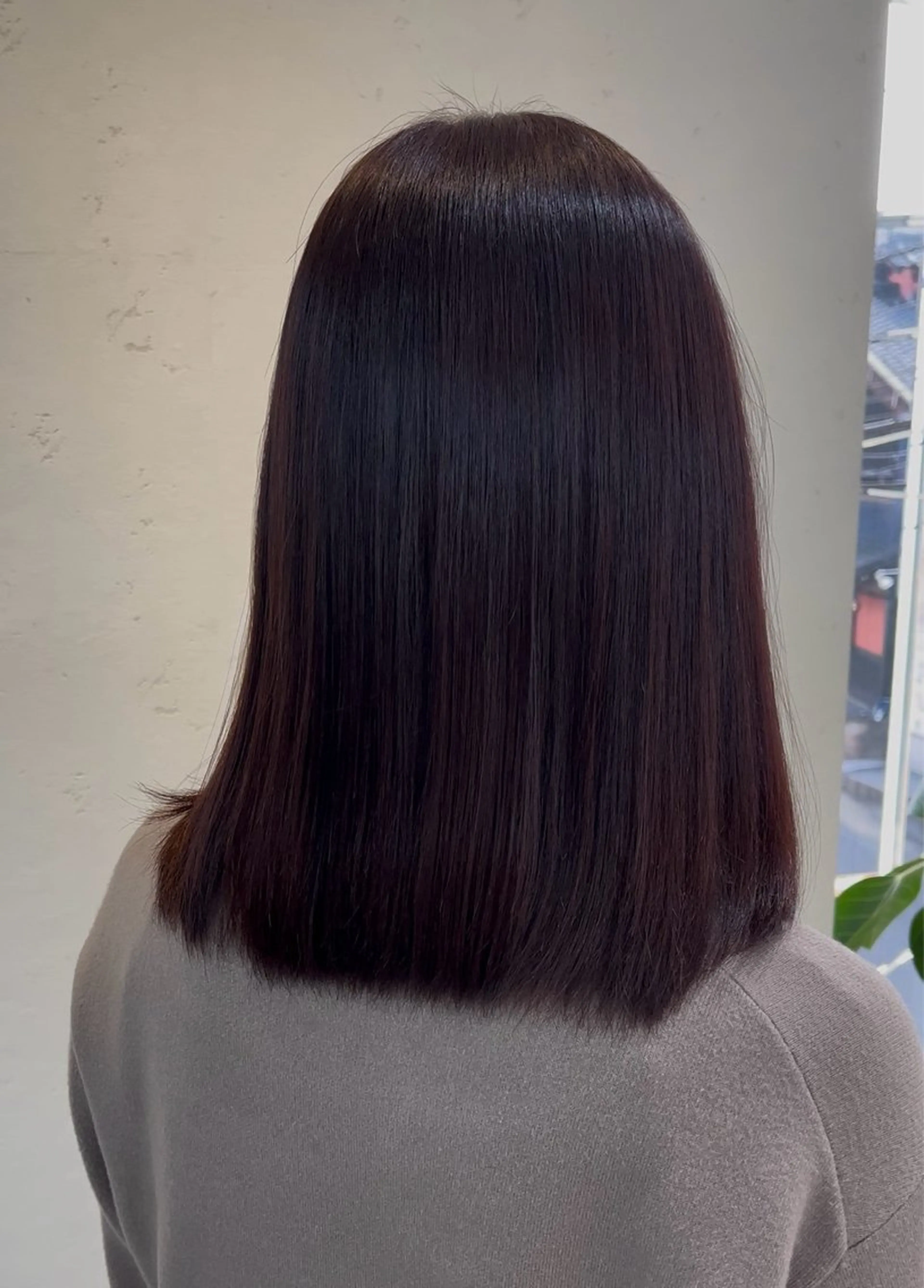 カラー Lamp 柏 山口 か乃 ブリーチカラーのヘアスタイル