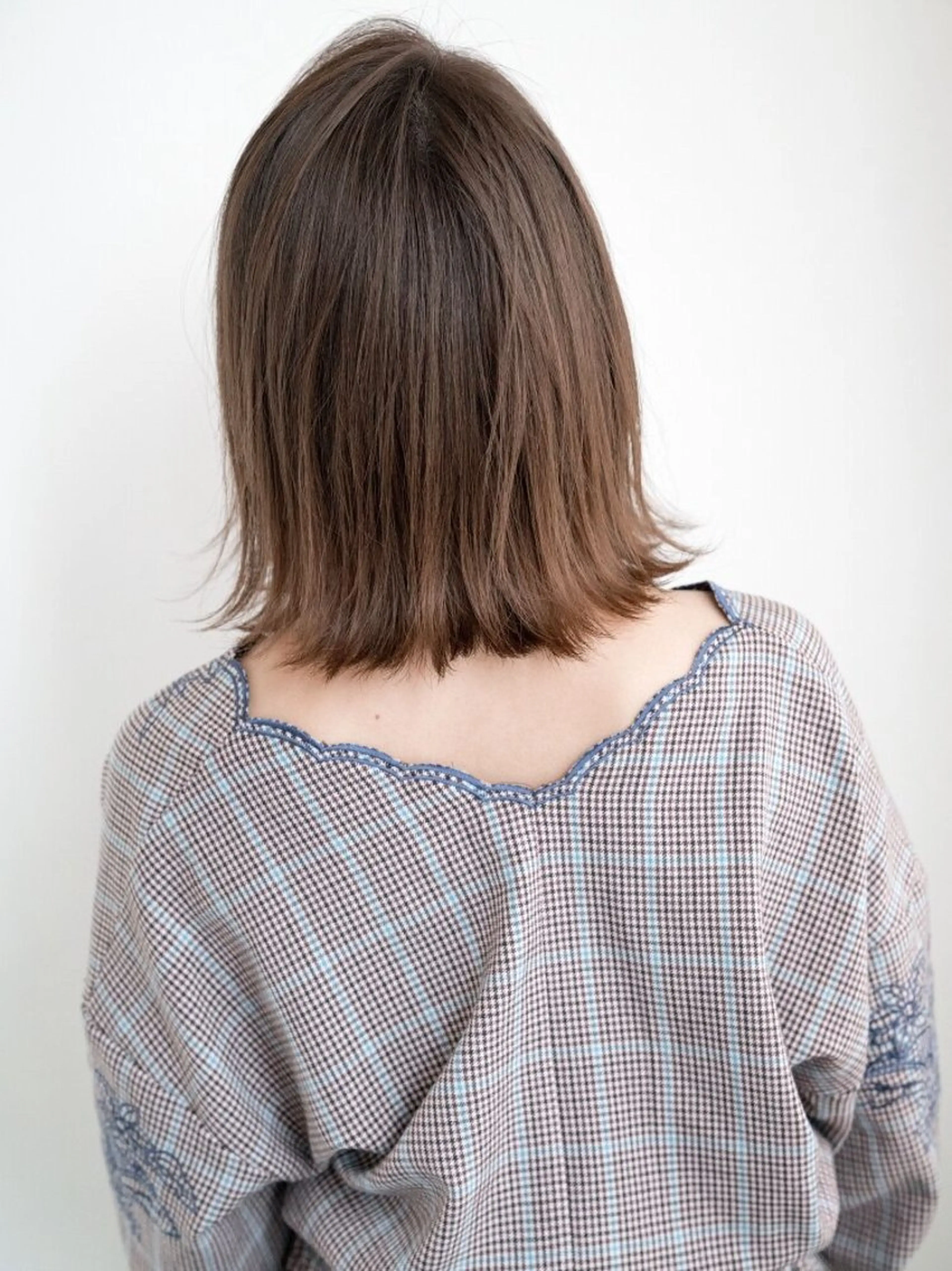 ミディアム カラー パーマ カット 縮毛矯正 トリートメント ✂︎美容室✂︎ hiroマンツーマンのヘアスタイル