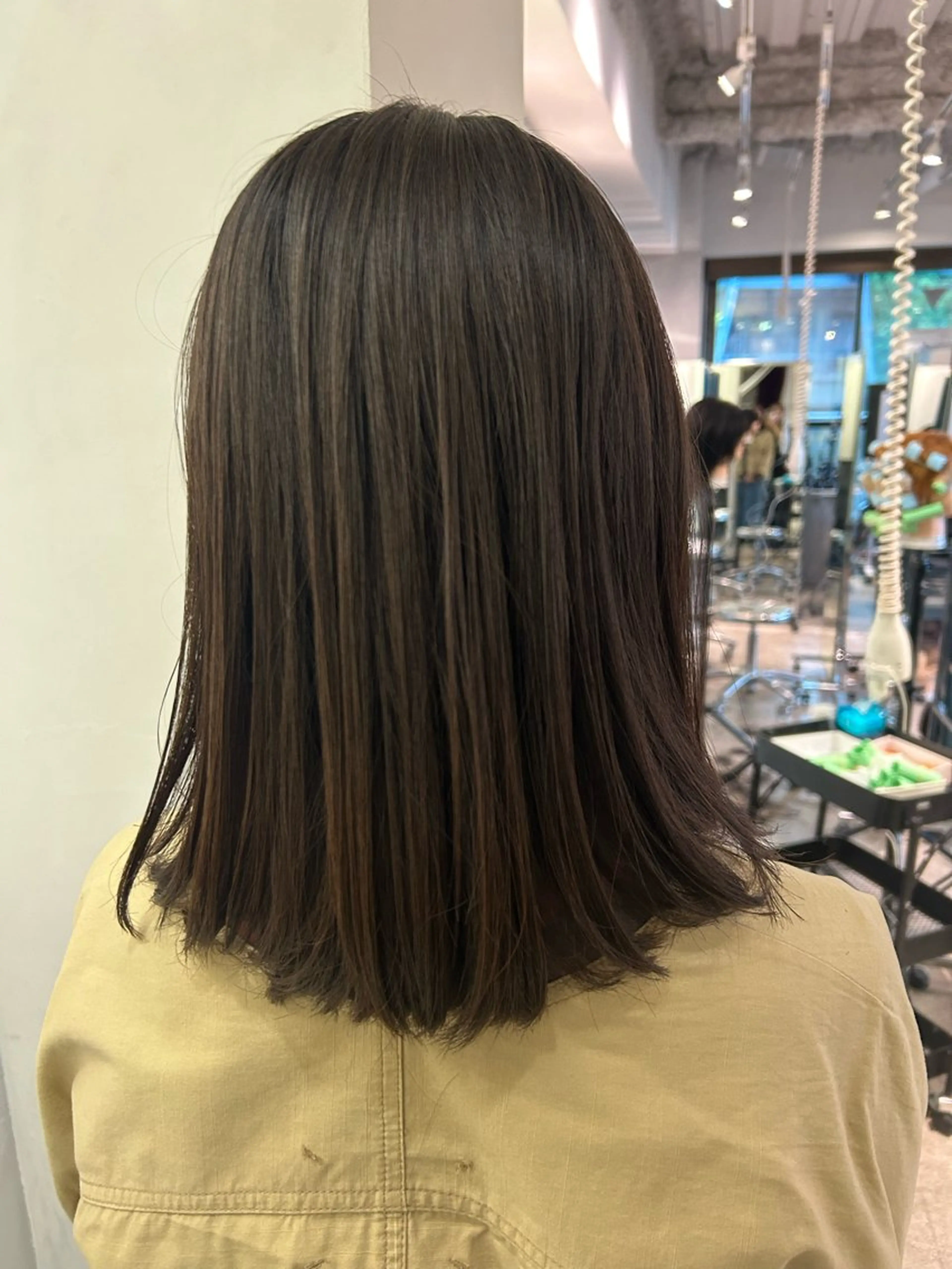 ミディアム カラー IT by ALBUM立川のヘアスタイル