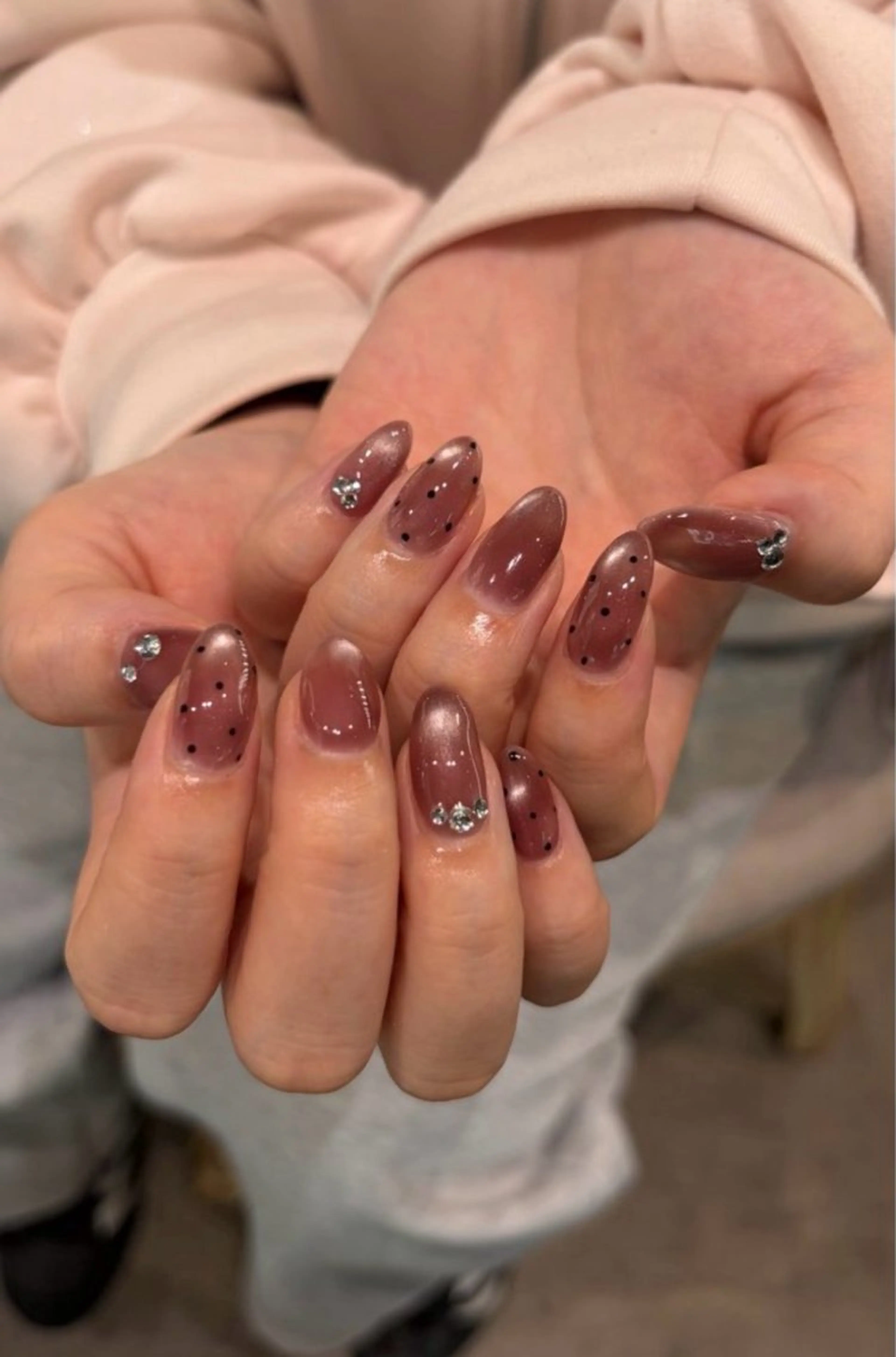 ネイル マグネットネイル ハンドネイル 透明感カラー🫧🎀 まりなのヘアスタイル