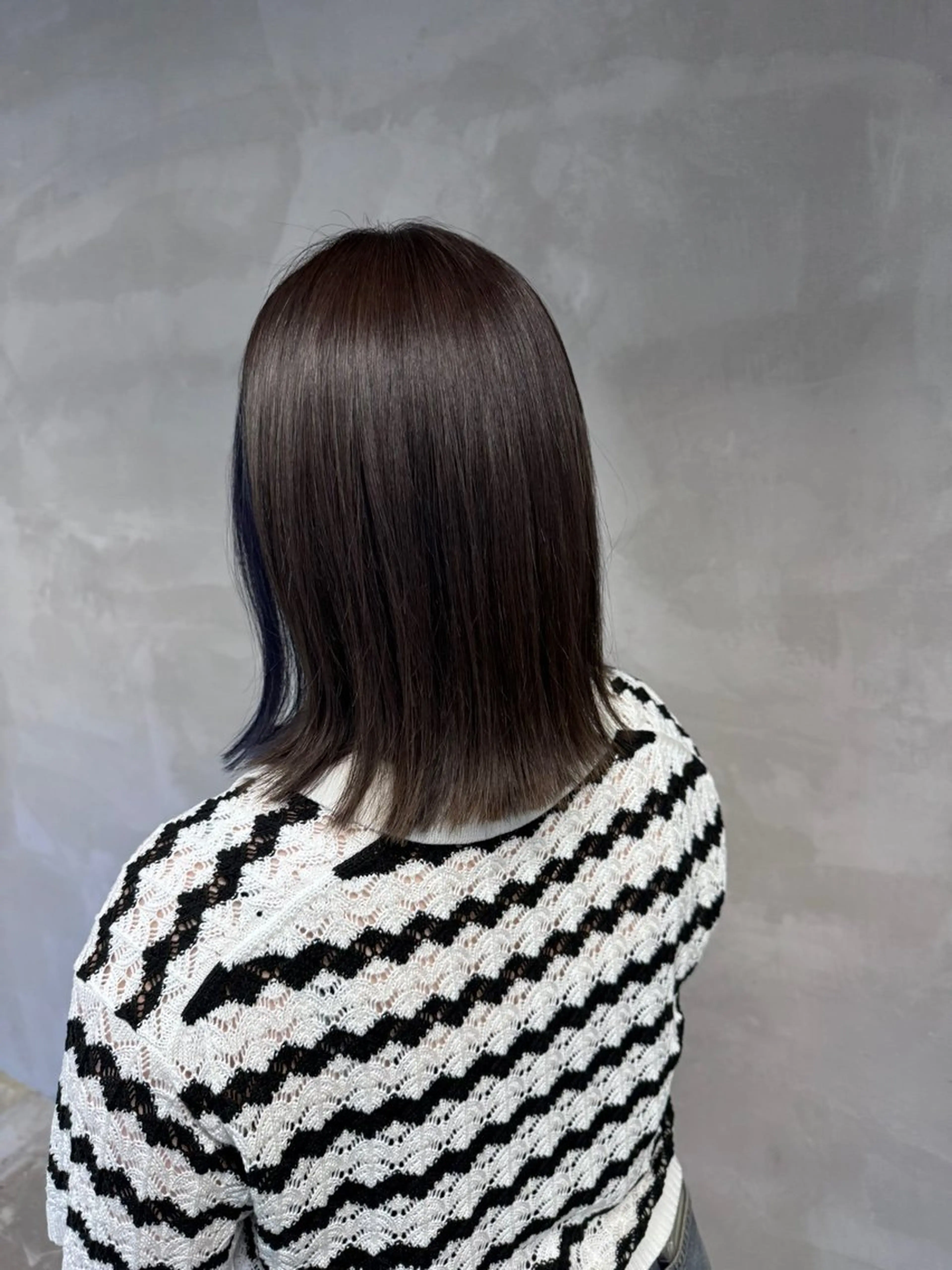 ミディアム カラー グレージュ インナーカラー ボブ カット ヘアカラー トリートメント 艶髪/髪質改善/ MONSO山本のヘアスタイル