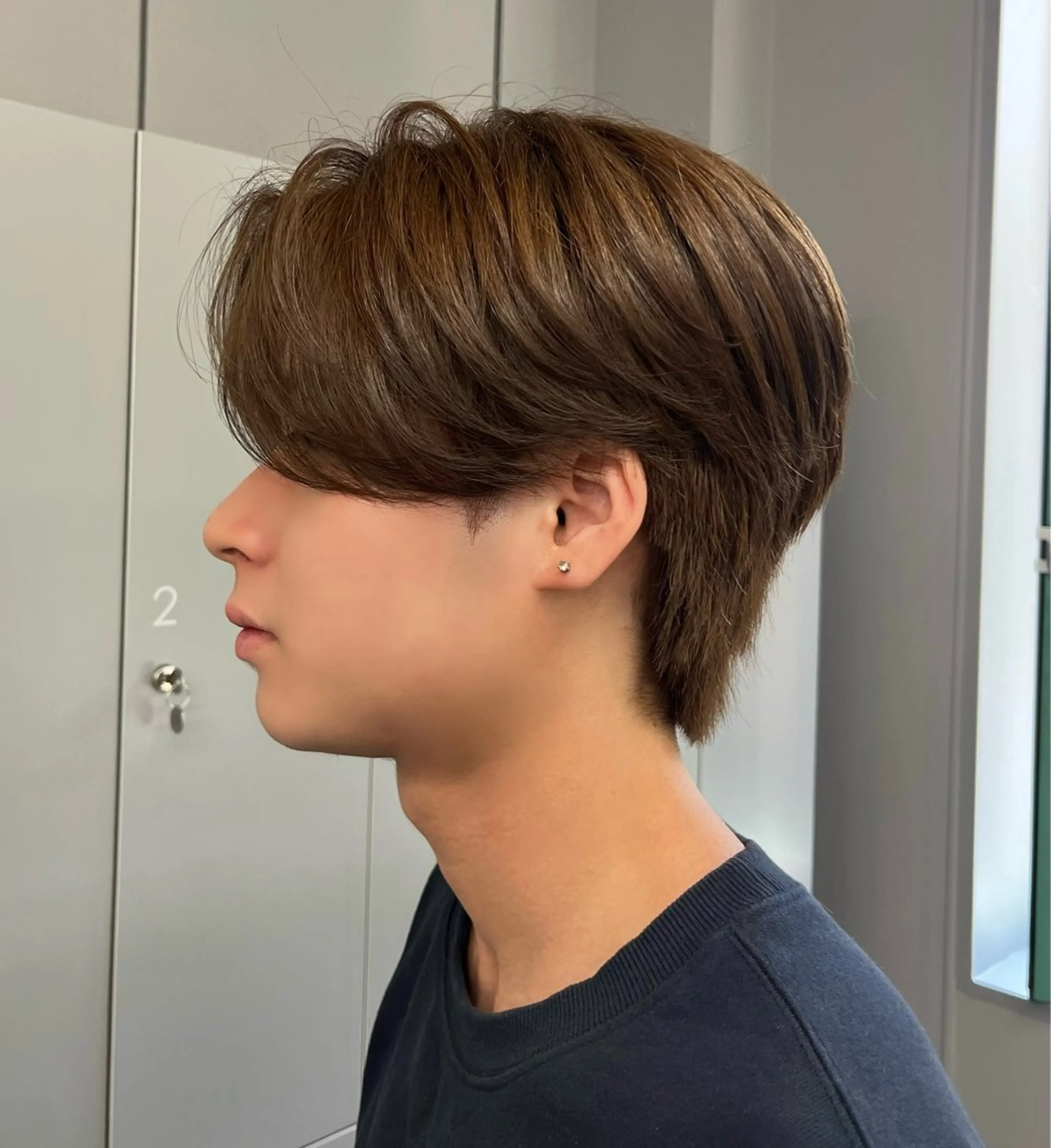 カラー メンズ ベージュカラー オリーブベージュ カット ヘアカラー アイカ🐺 ナチュラル韓国ヘアのヘアスタイル