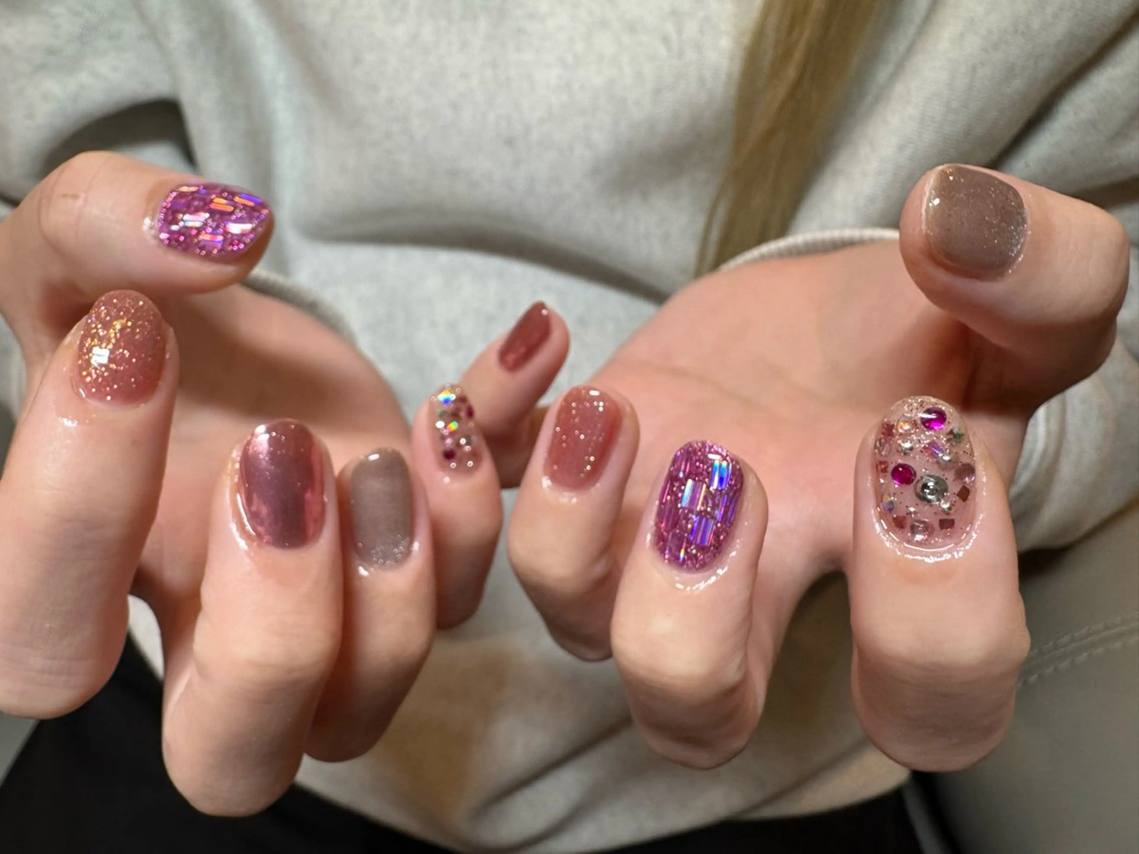 ネイル ピンク ハンドネイル tsumeasobi 🪬macoのネイルデザイン