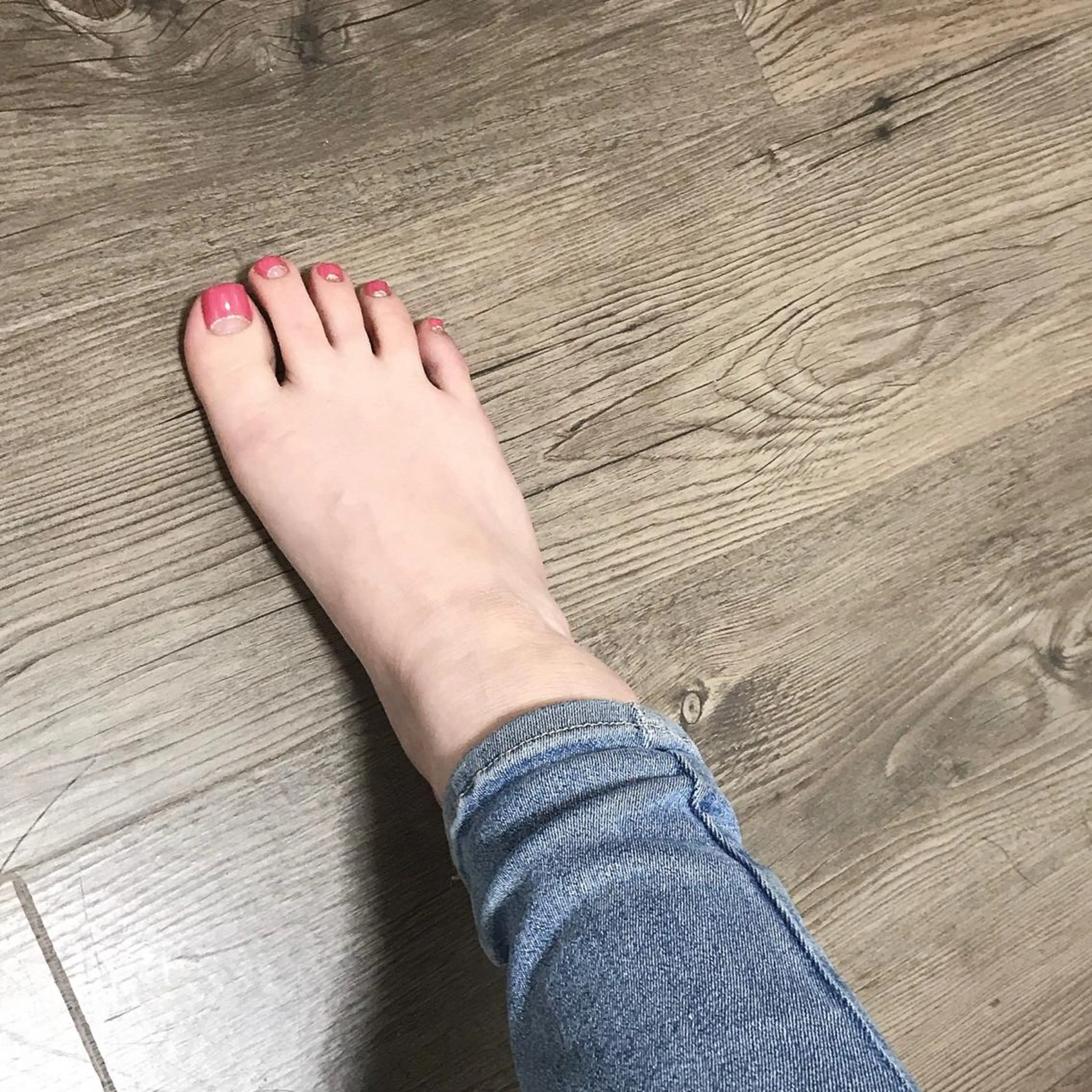 ネイル フットネイル フレンチネイル ジェルネイル フットネイル ステラ marikominoのネイルデザイン