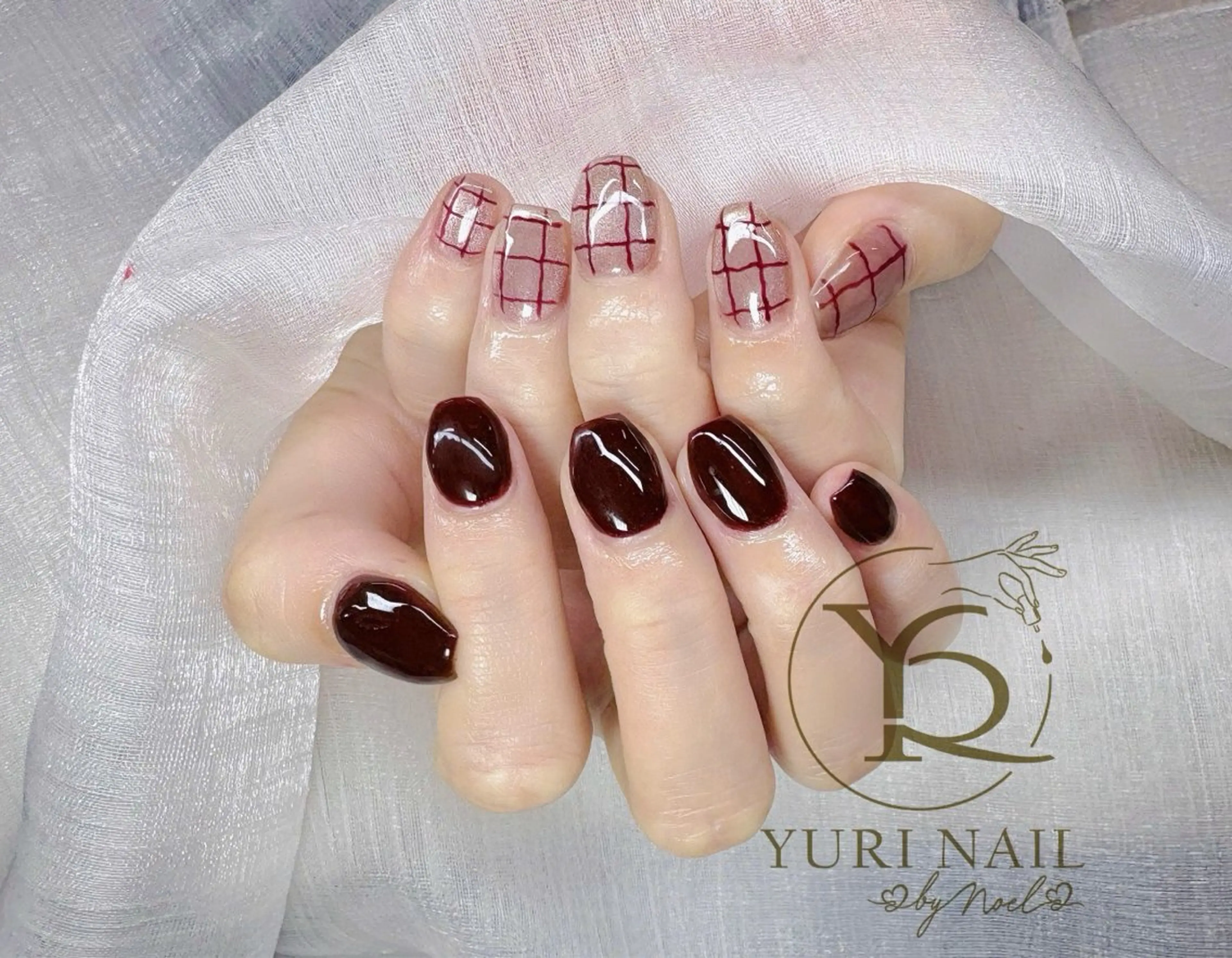 ネイル チークネイル フットネイル フレンチネイル グラデーション キラキラネイル ハンドネイル フットネイル ハンドケア YURI Nail Funabashiのネイルデザイン