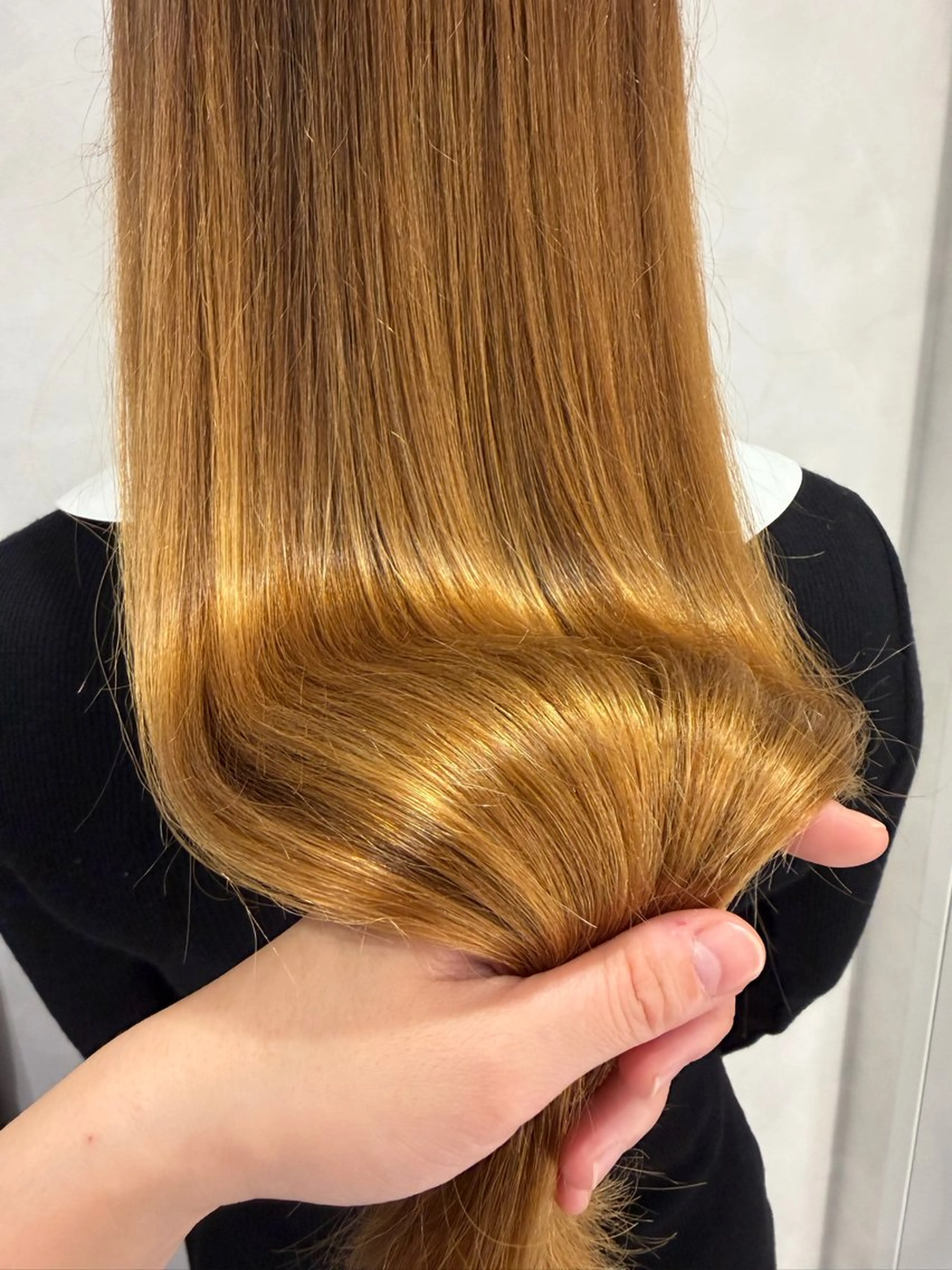 ロング カラー パーマ ヘアアレンジ メンズ トリートメント LAVENDIA 初音のヘアスタイル