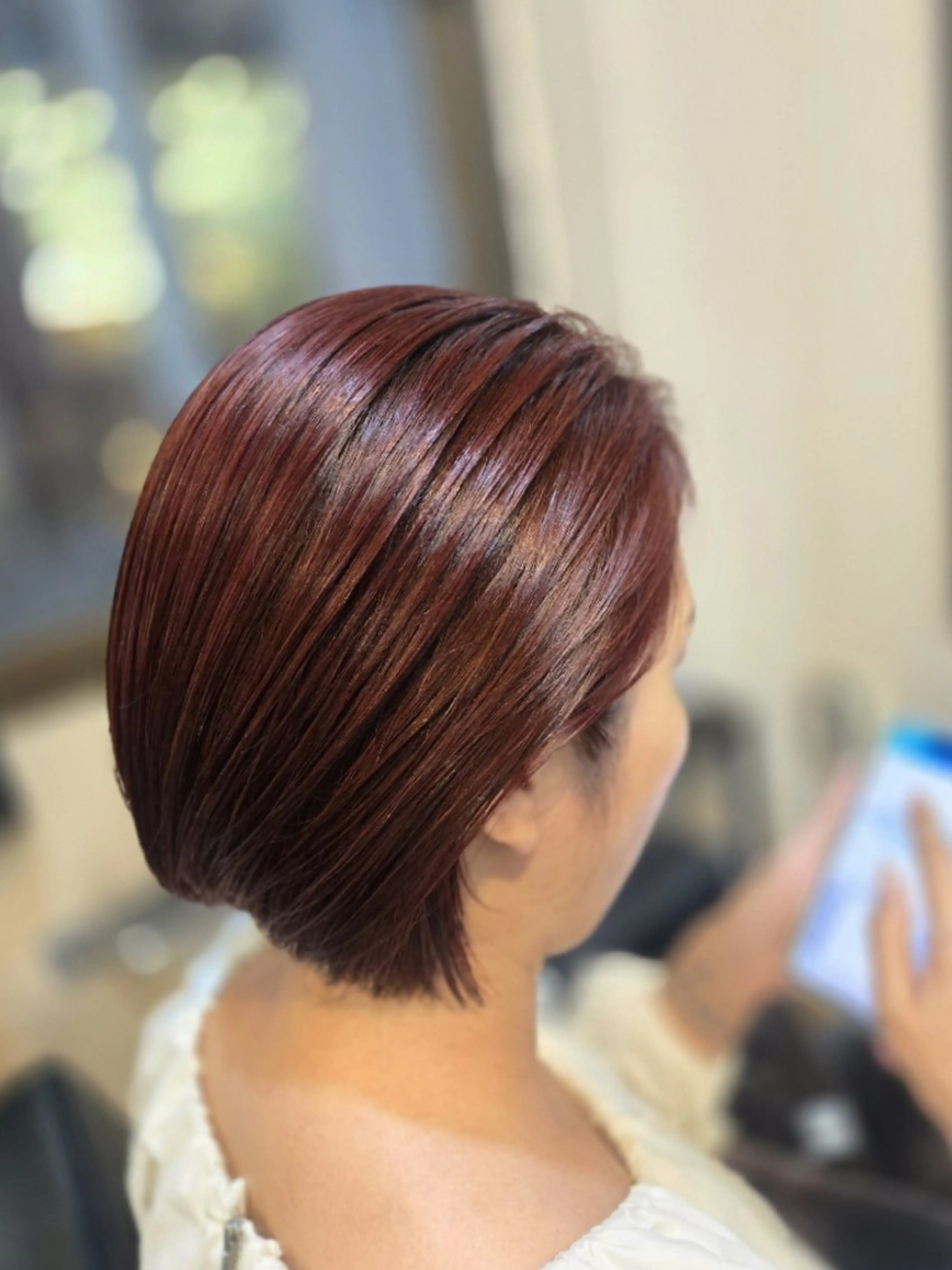 ショート カラー ヘアカラー Seven Quarterのヘアスタイル
