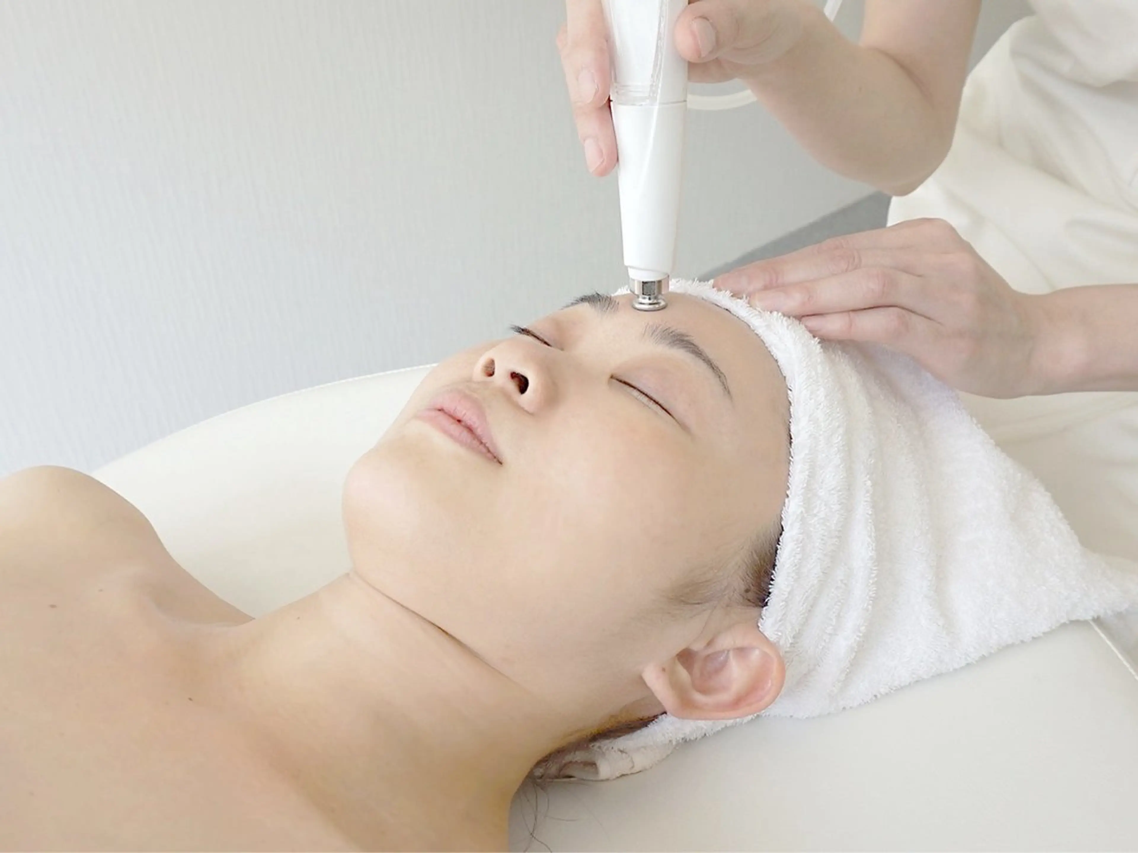 【くすみ/ごわつき】角質リセット。つるんと触れたくなる質感ピーリングの写真