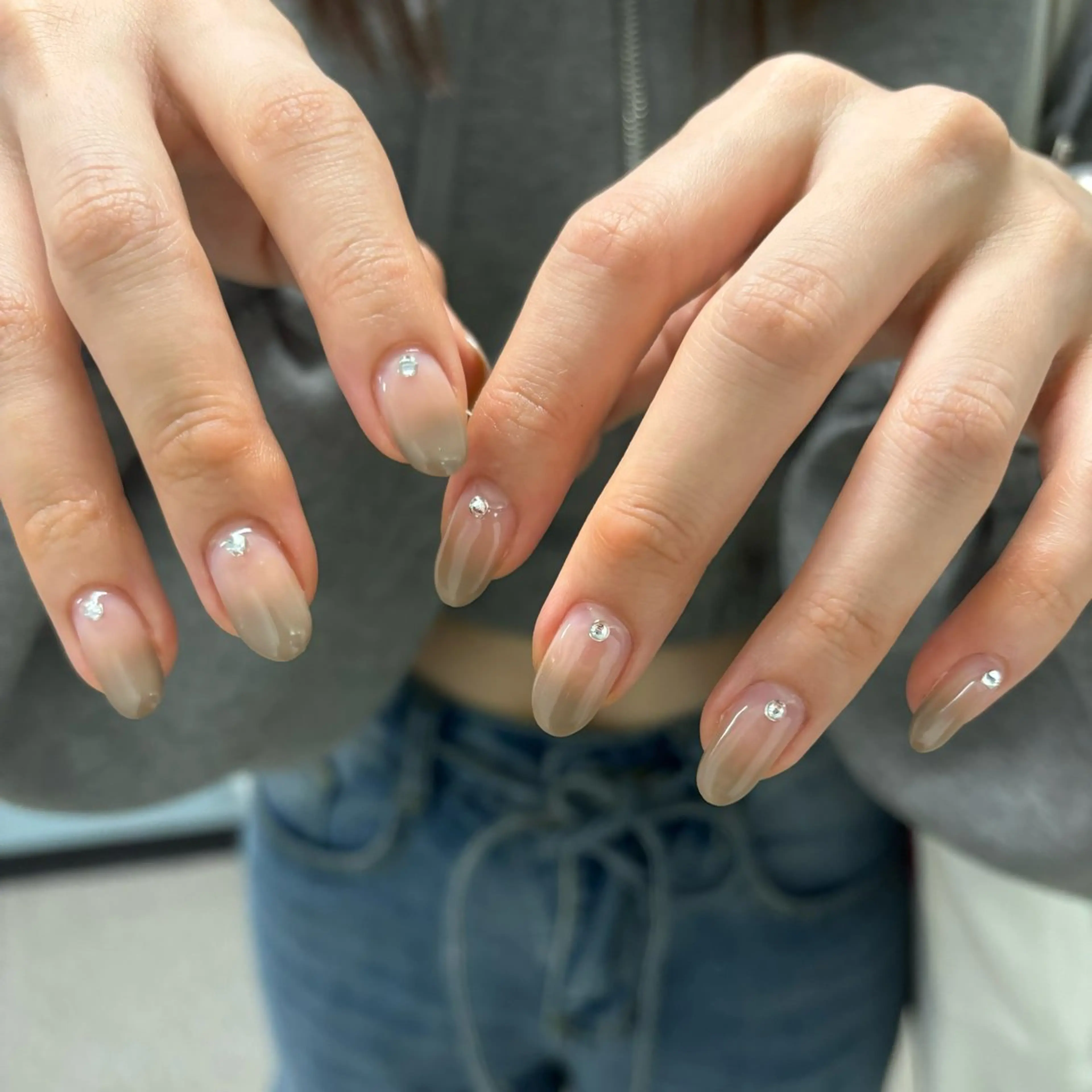 ネイル ストーンネイル ハンドネイル 石田 真咲のネイルデザイン