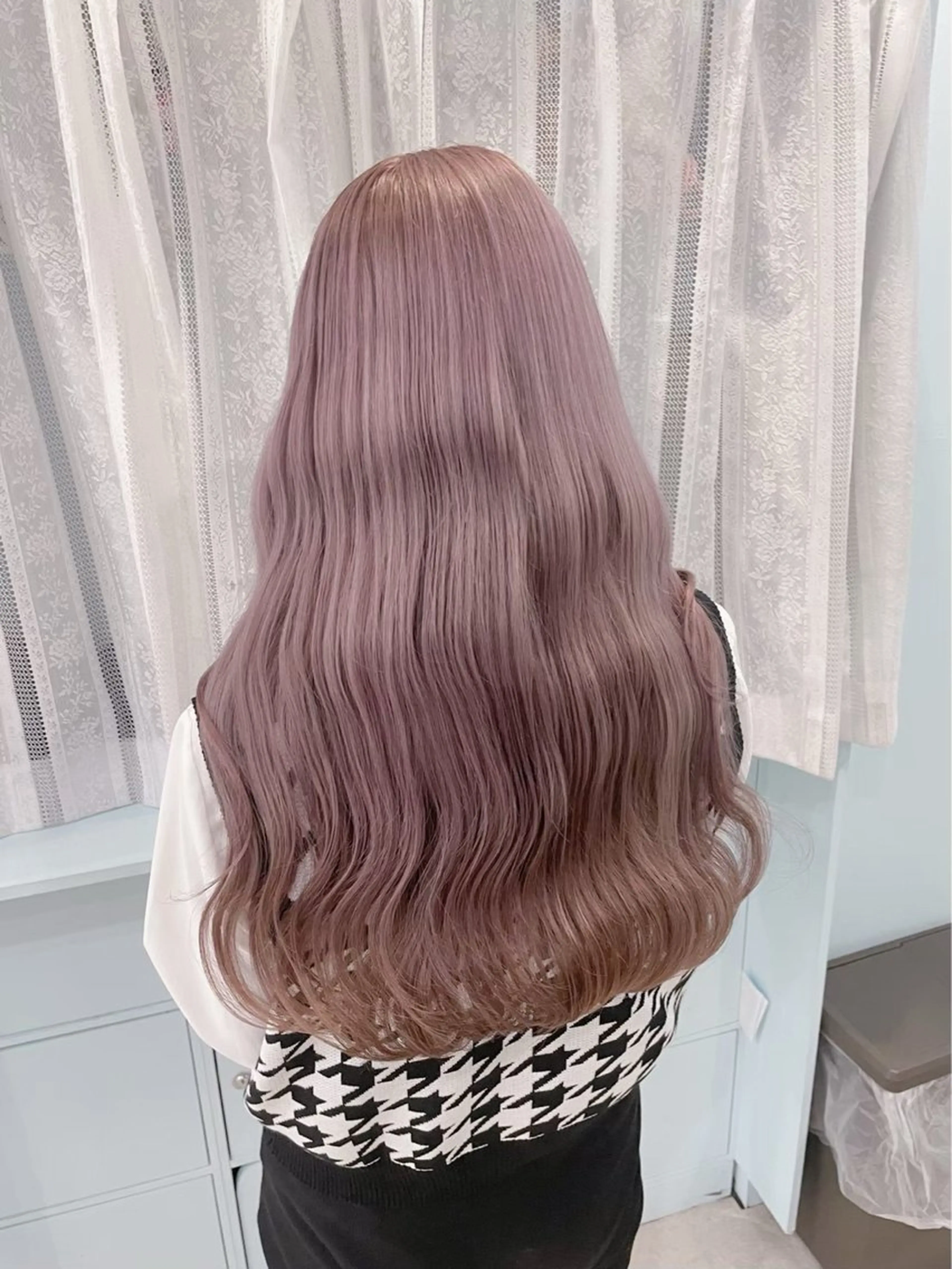 ロング カラー ヘアカラー トリートメント 🪽はづき🫧 簡単垢抜けカラー🪽のヘアスタイル