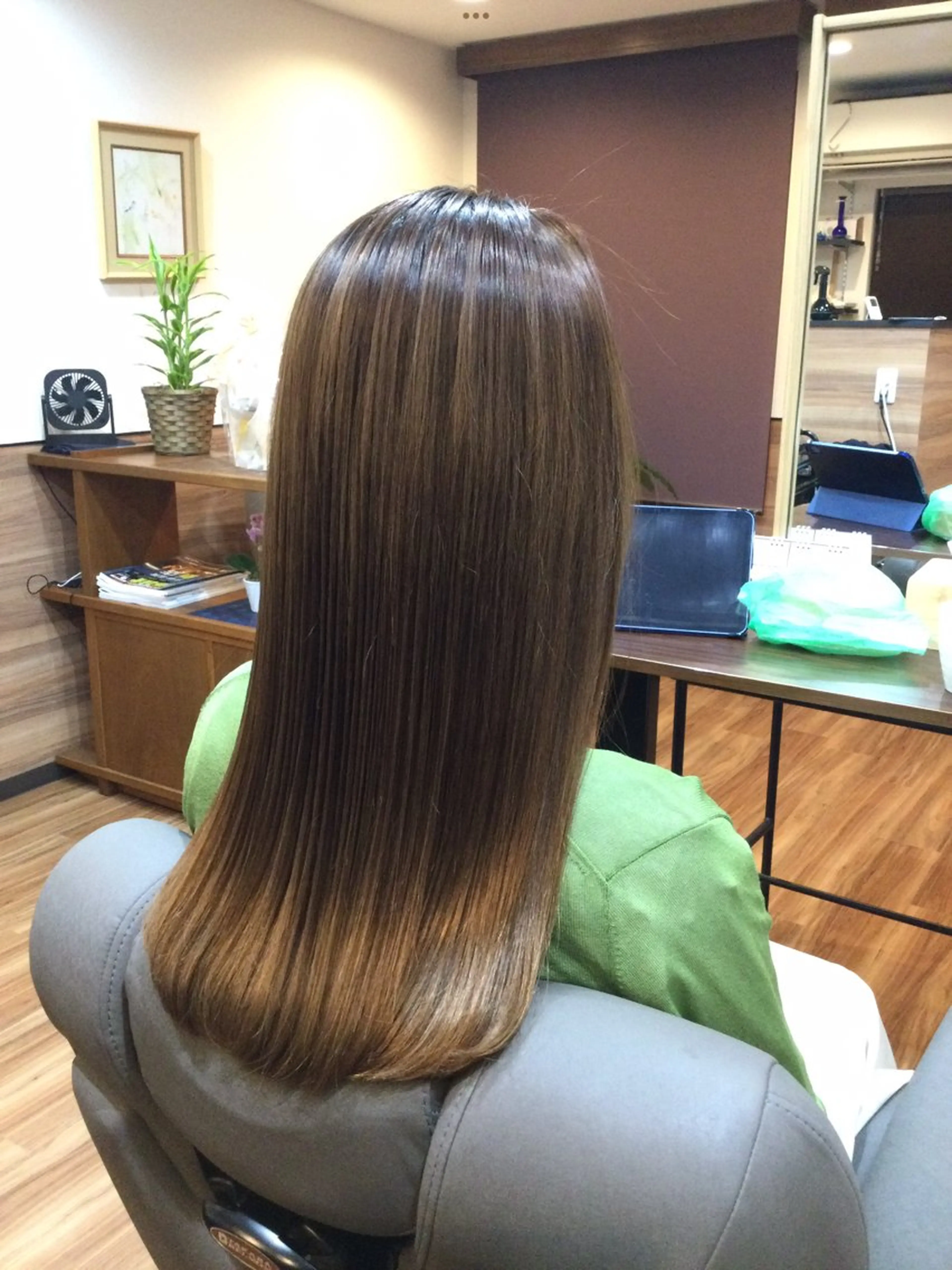 ロング 縮毛矯正 Annon プライベートサロンのヘアスタイル